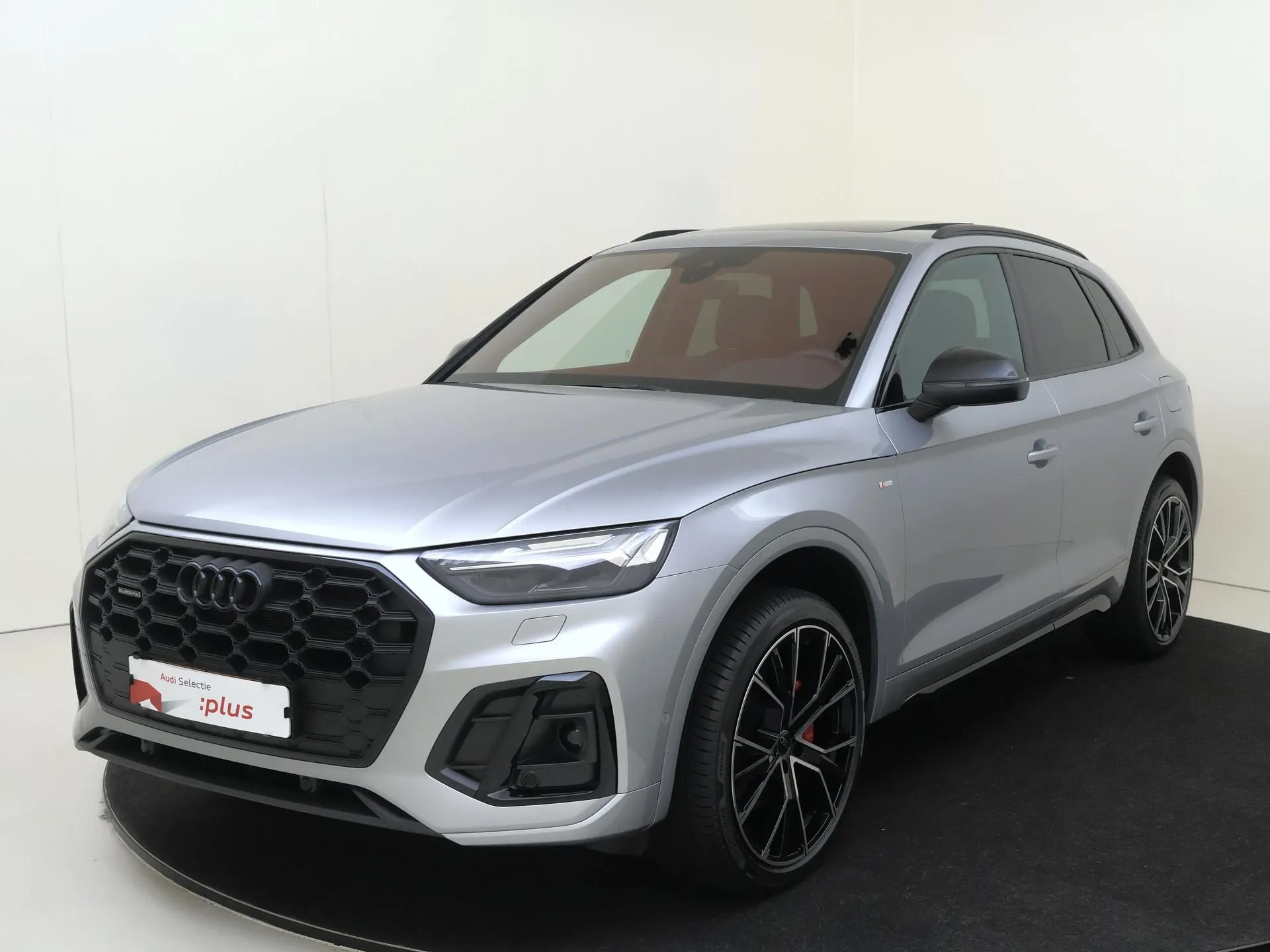 Audi Q5 — foto 1