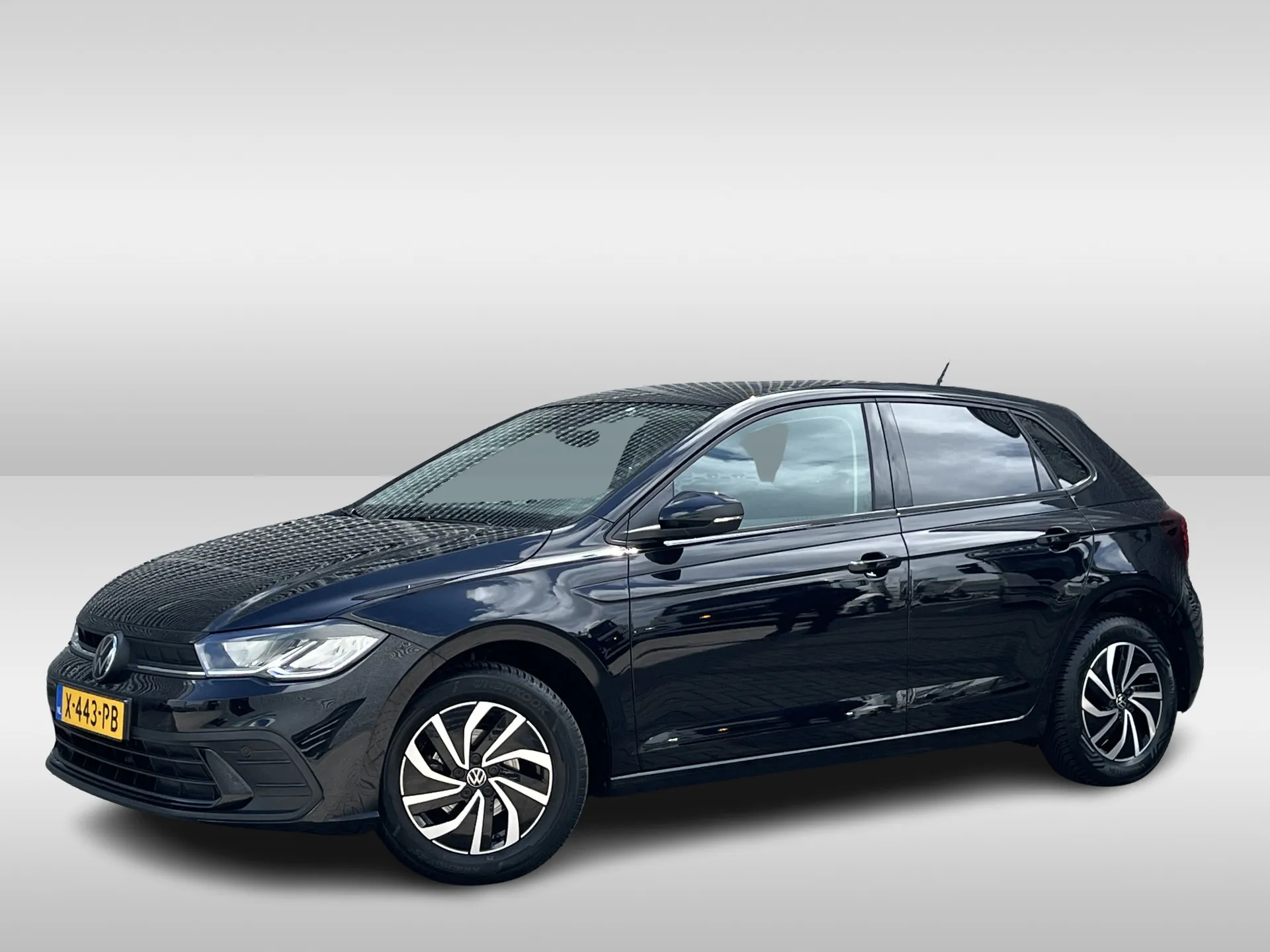 Volkswagen Polo — foto 1