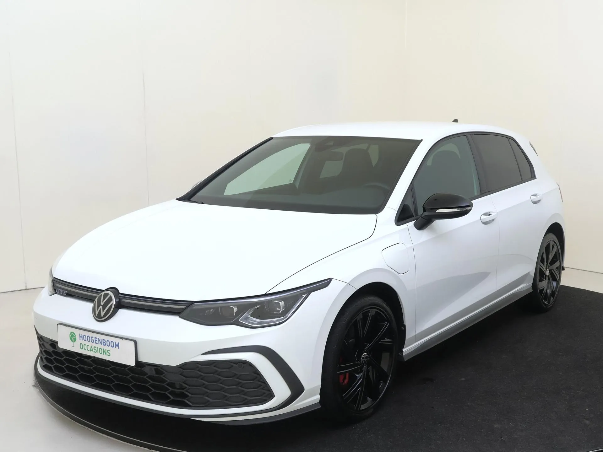 Volkswagen Golf — foto 1