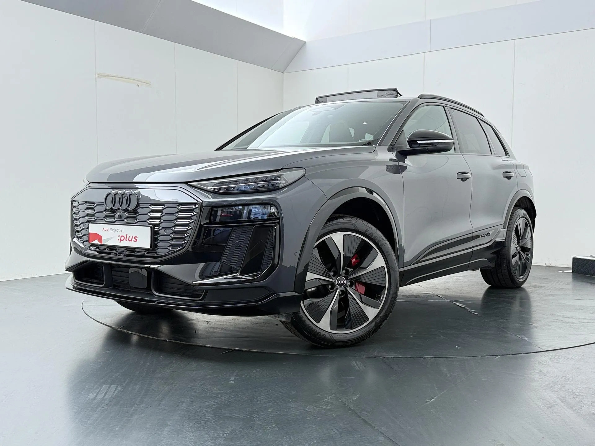 Audi SQ6