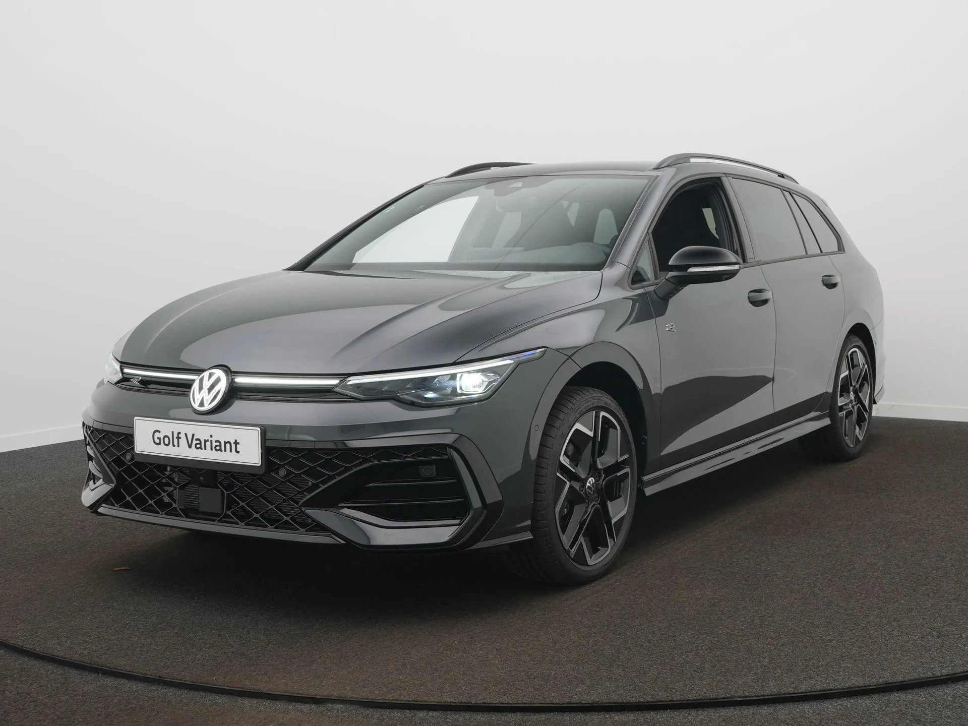 Volkswagen Golf — foto 1