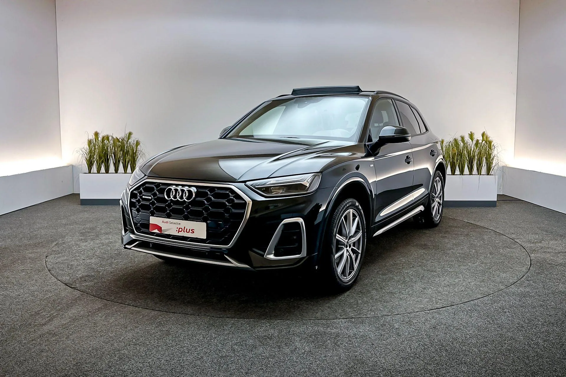 Audi Q5 — foto 1