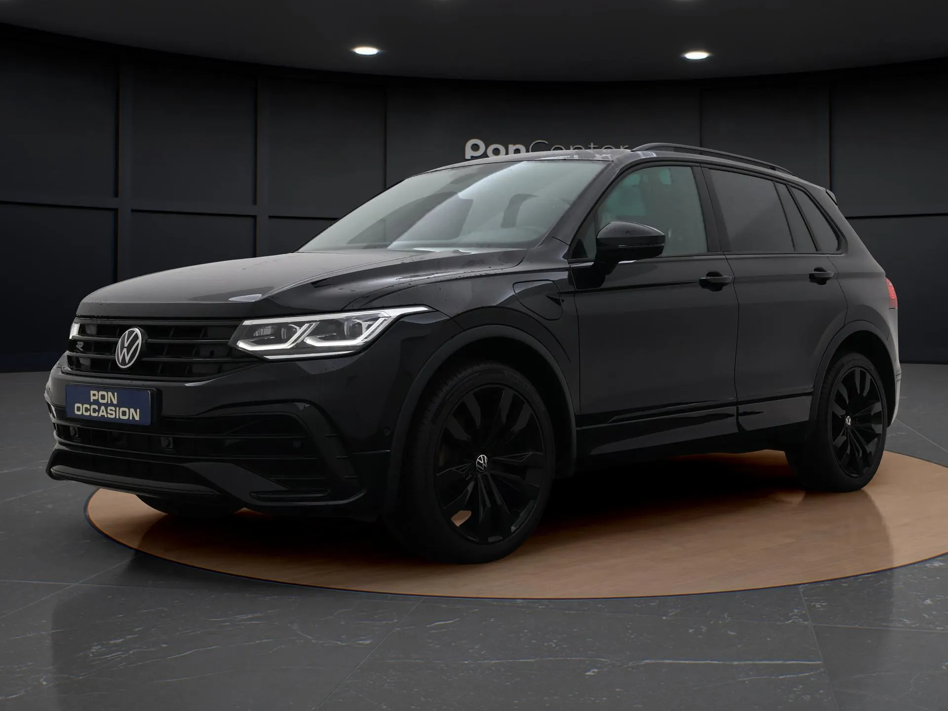 Volkswagen Tiguan — foto 1