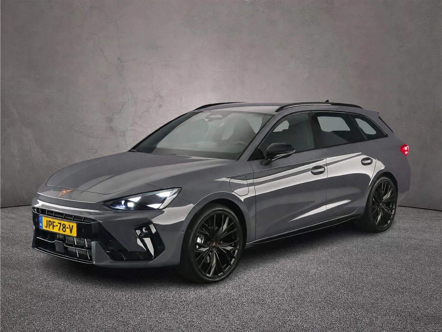 Cupra Leon Sportstourer — foto 1