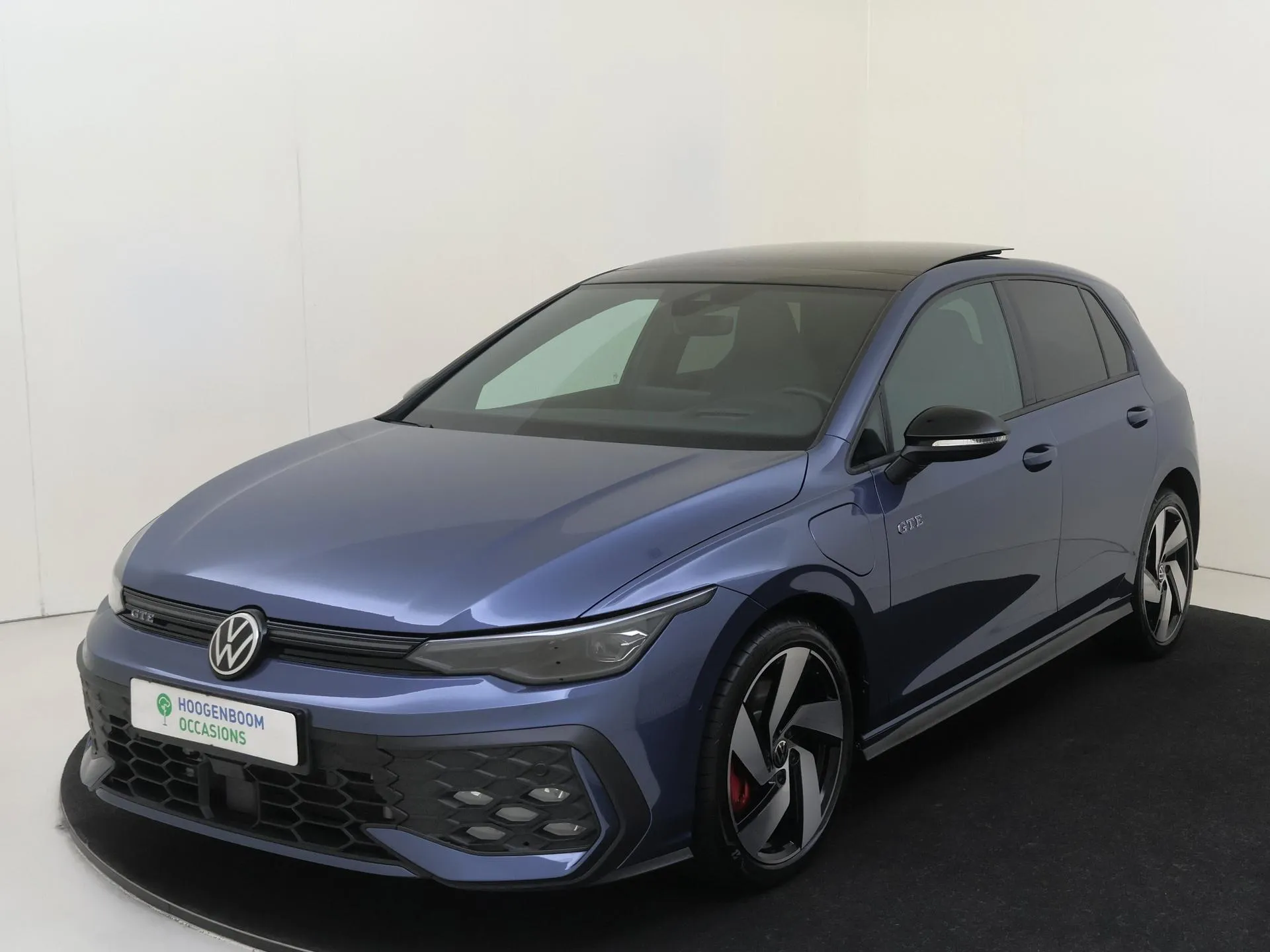 Volkswagen Golf — foto 1