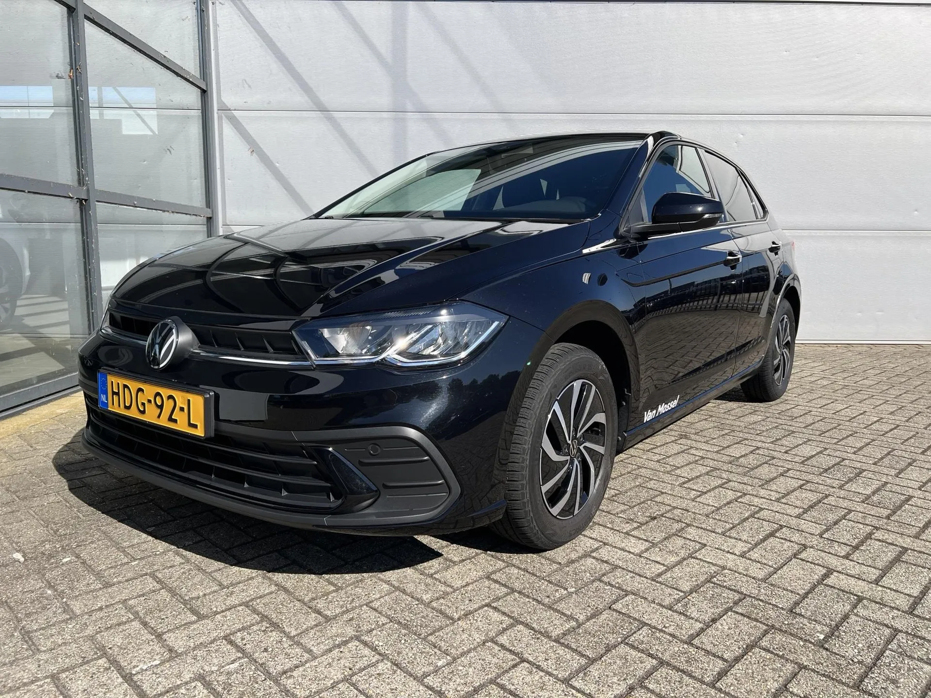 Volkswagen Polo — foto 1