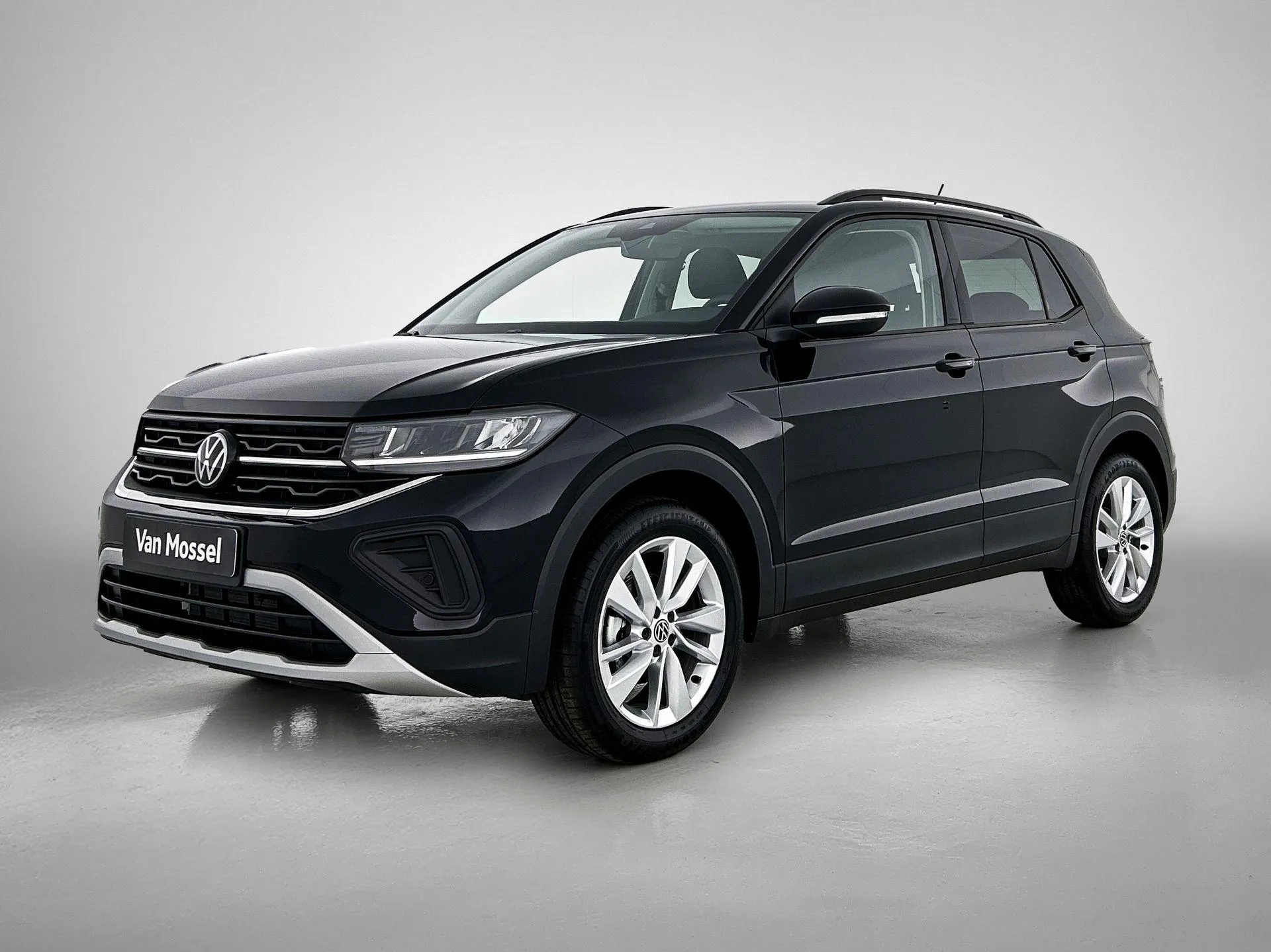 Volkswagen T-Cross — foto 1