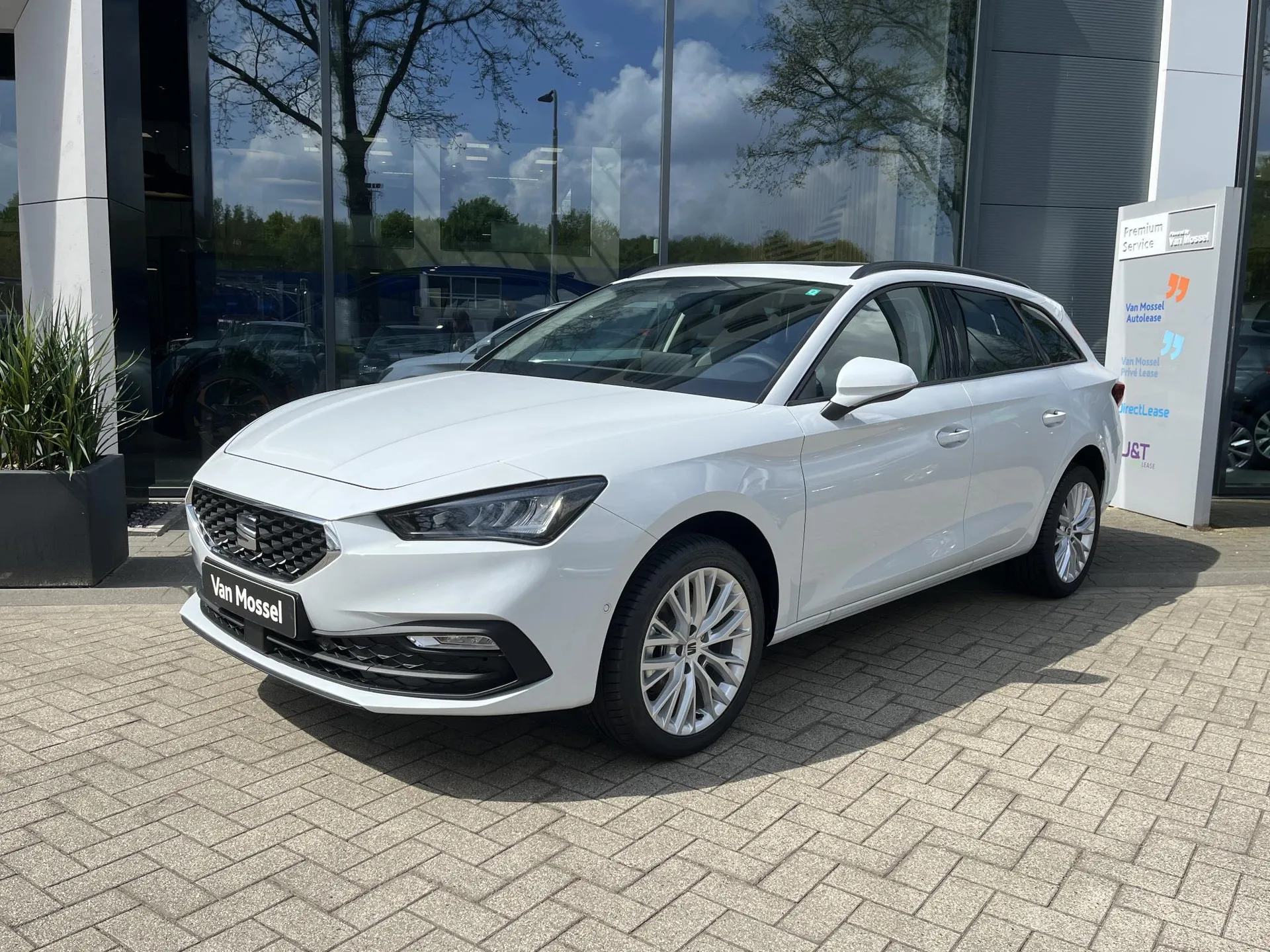 Seat Leon — foto 1