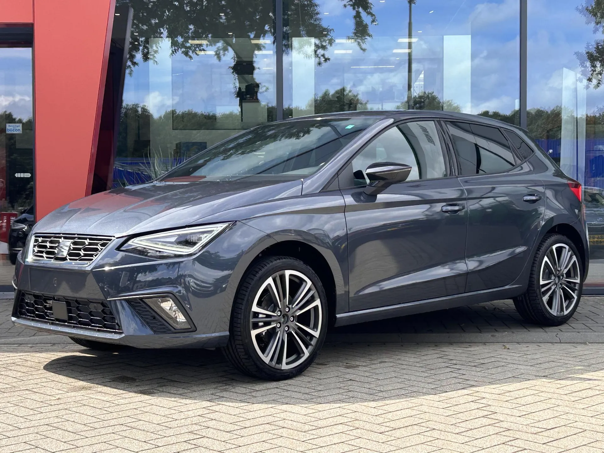 Seat Ibiza — foto 1