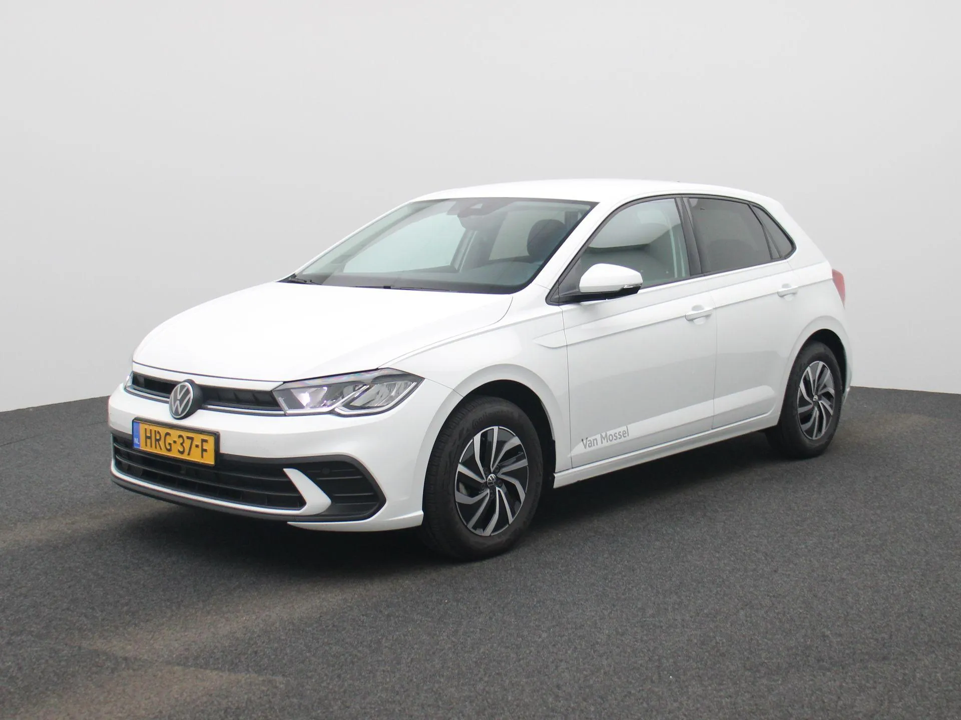 Volkswagen Polo — foto 1