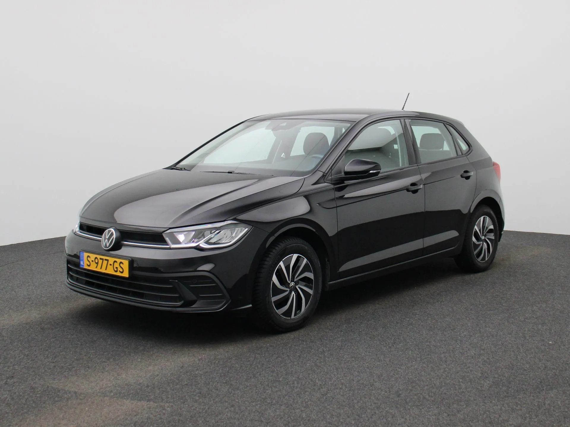 Volkswagen Polo — foto 1