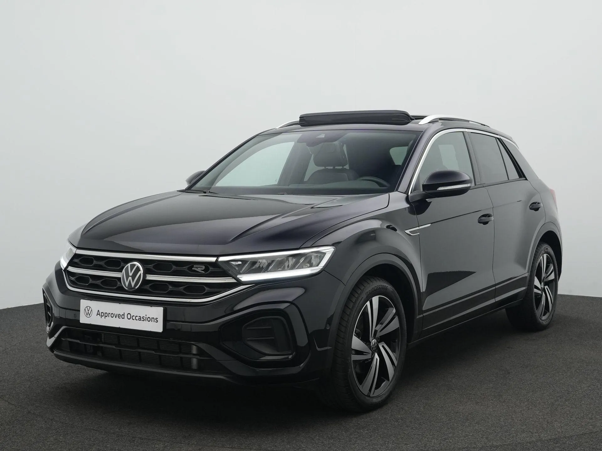 Volkswagen T-Roc — foto 1