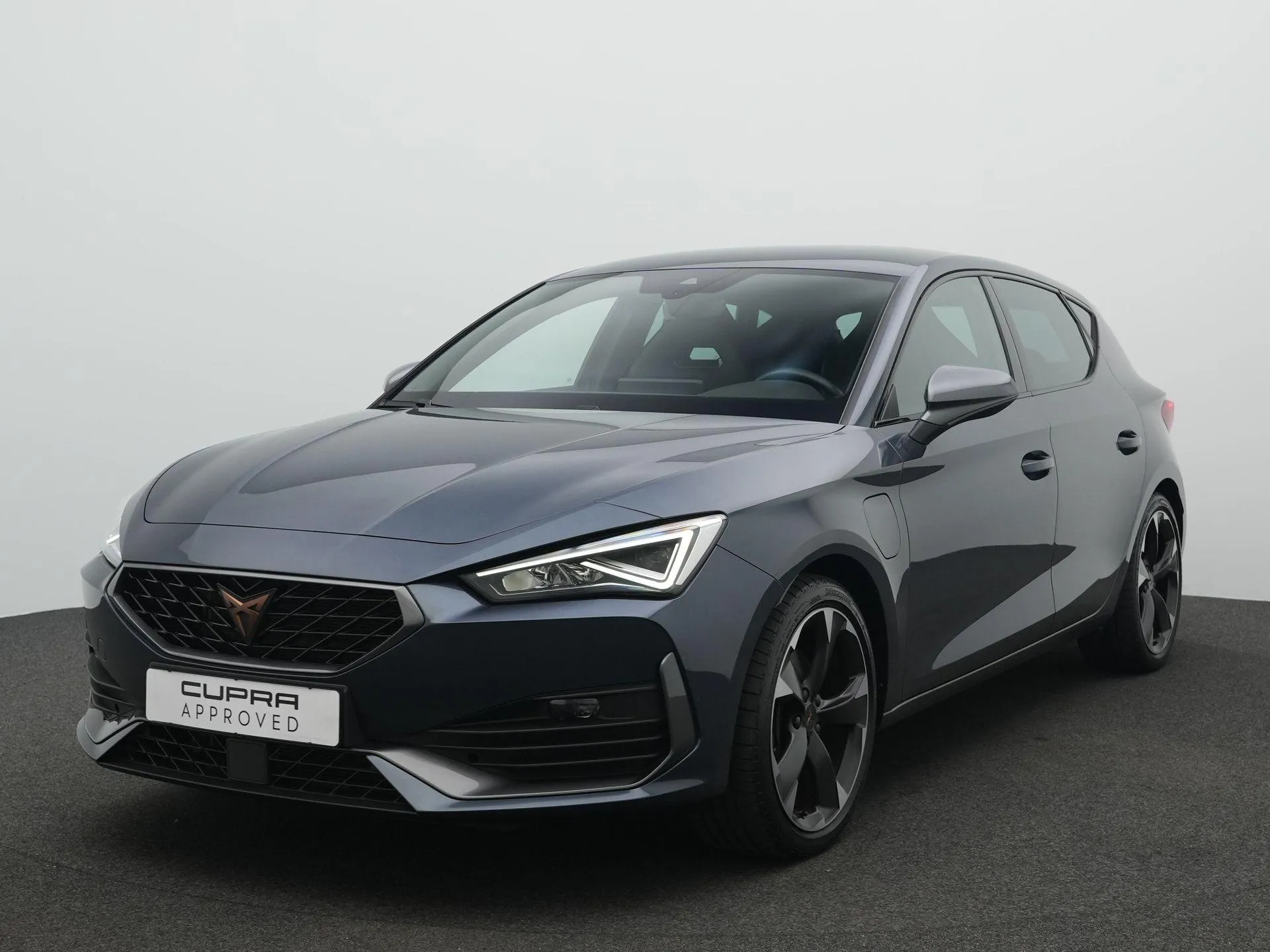 Cupra Leon — foto 1