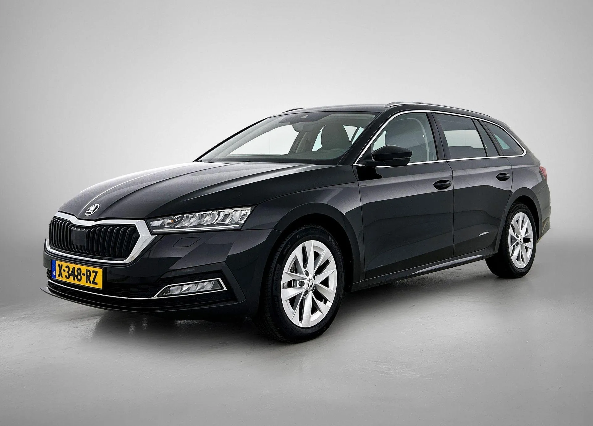 Škoda Octavia — foto 1