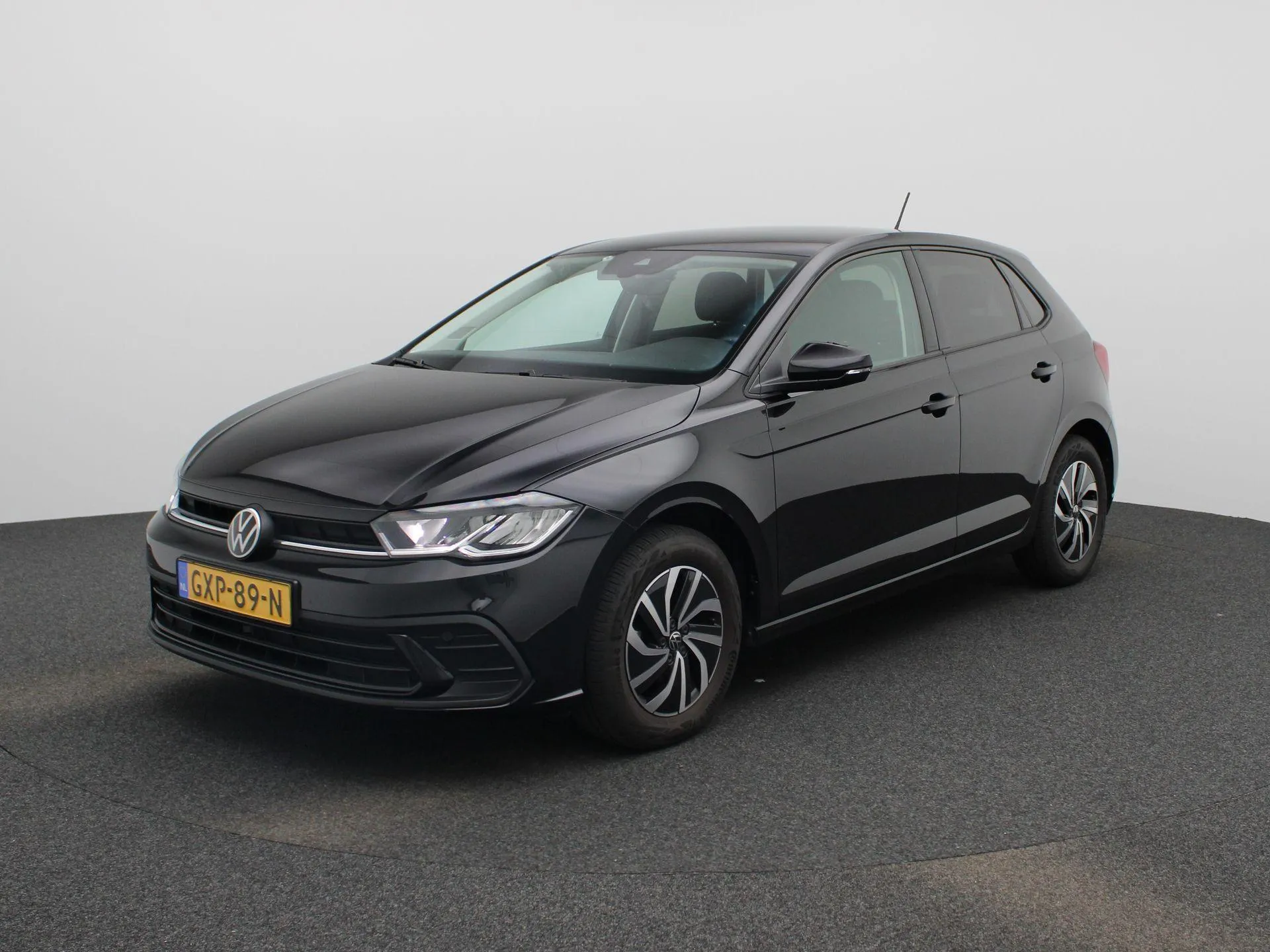 Volkswagen Polo — foto 1