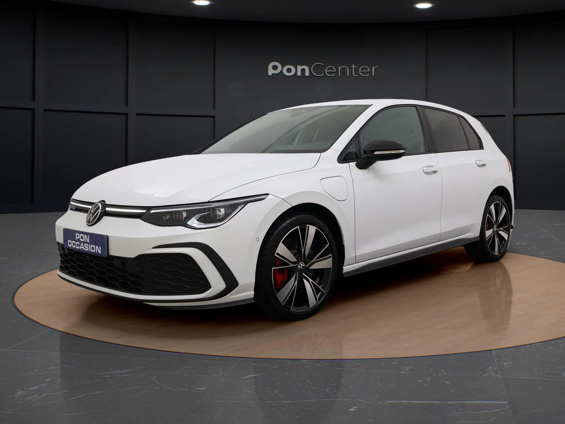 Volkswagen Golf — foto 1