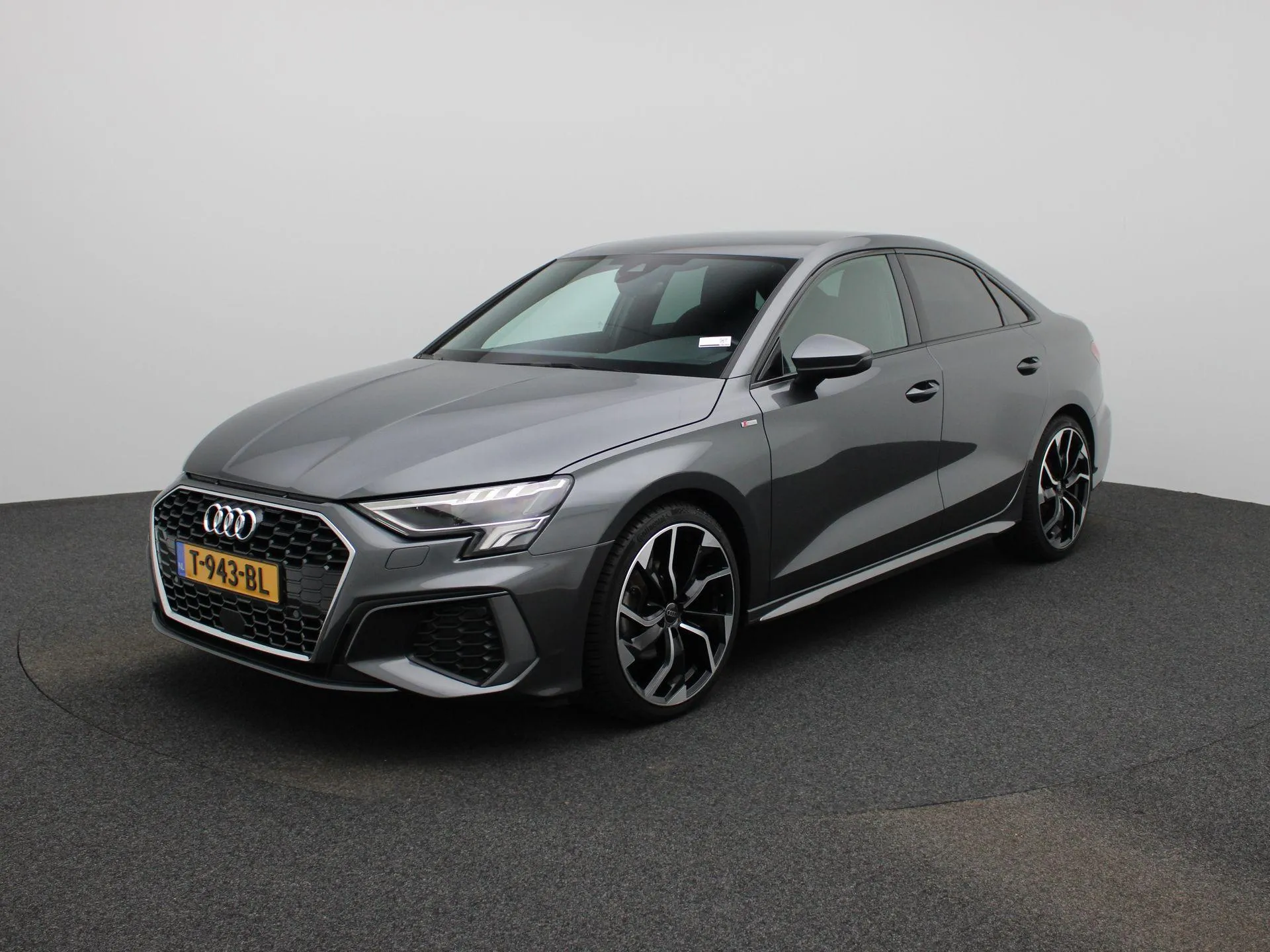 Audi A3 — foto 1