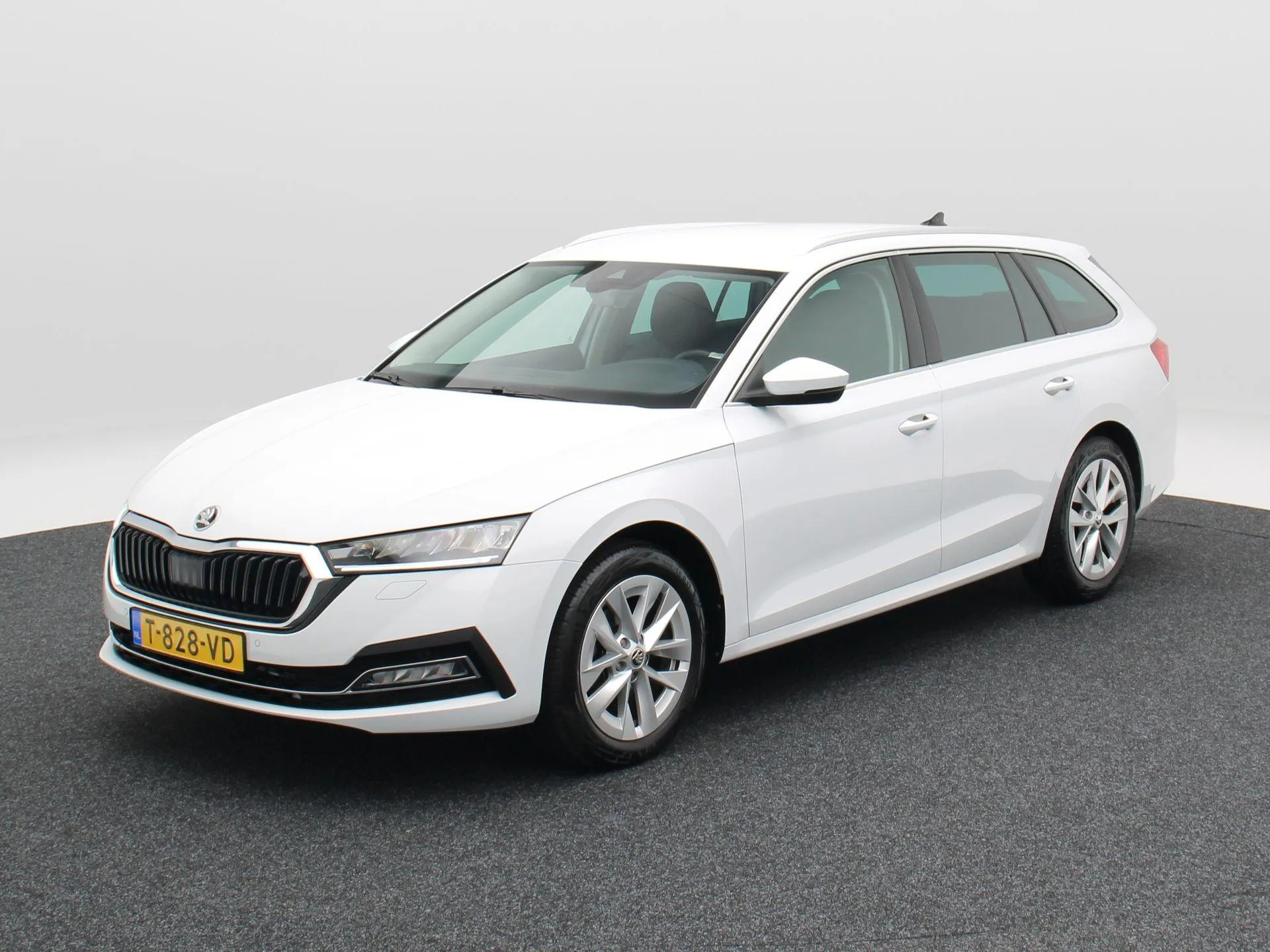 Škoda Octavia — foto 1