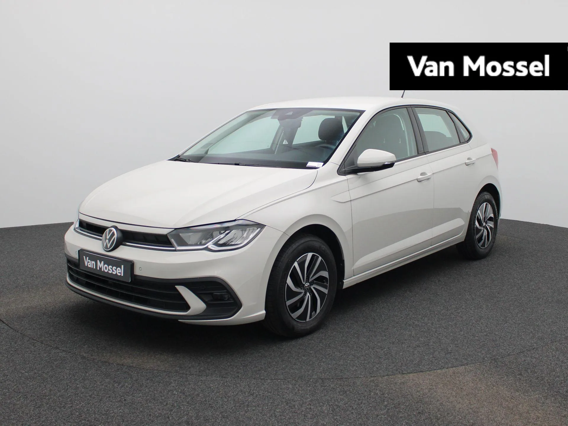Volkswagen Polo — foto 1