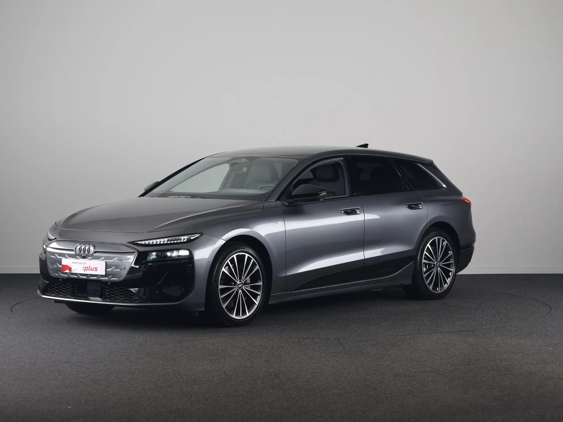 Audi A6 Avant e-tron — foto 1