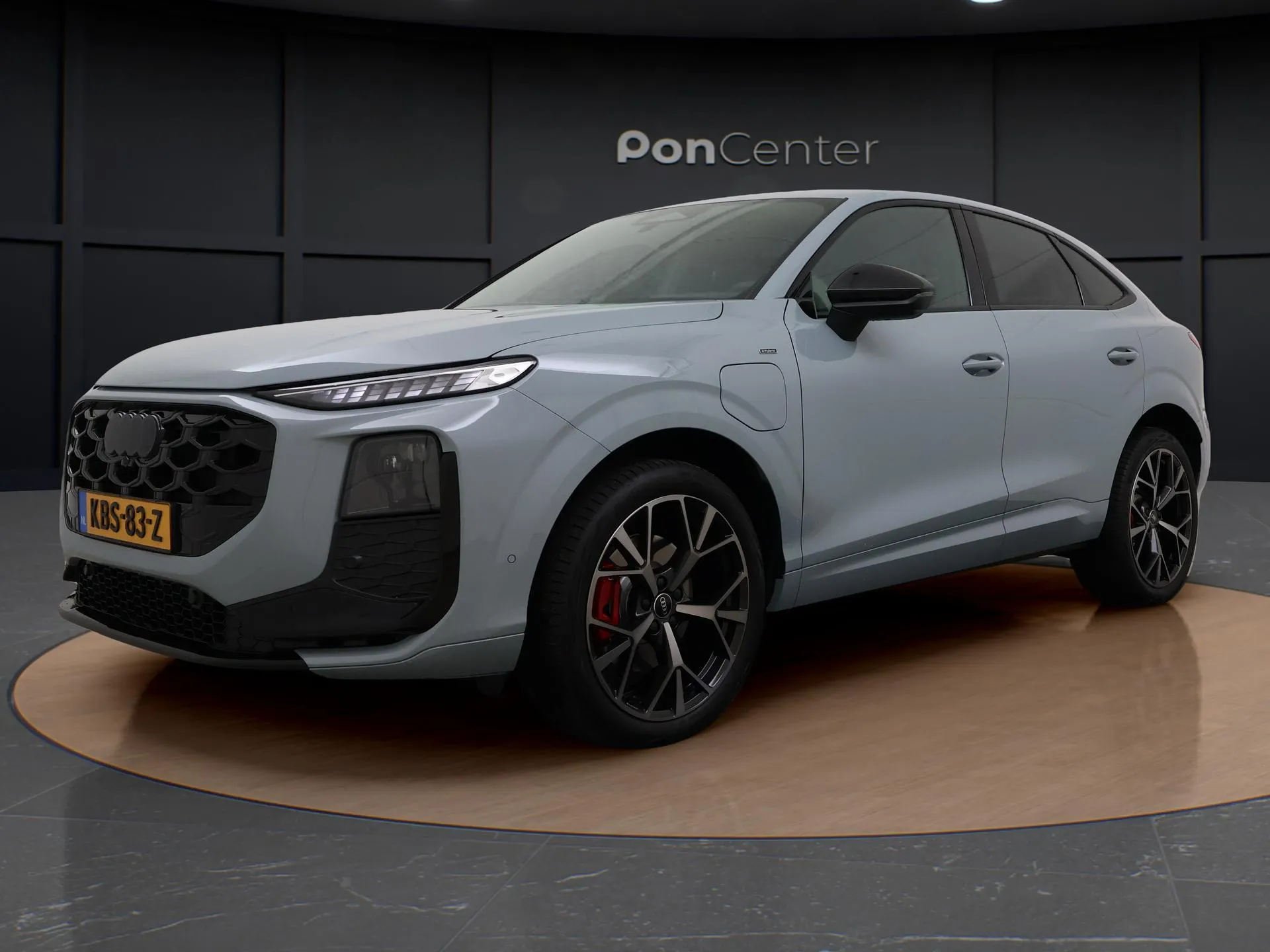 Audi Q3 — foto 1