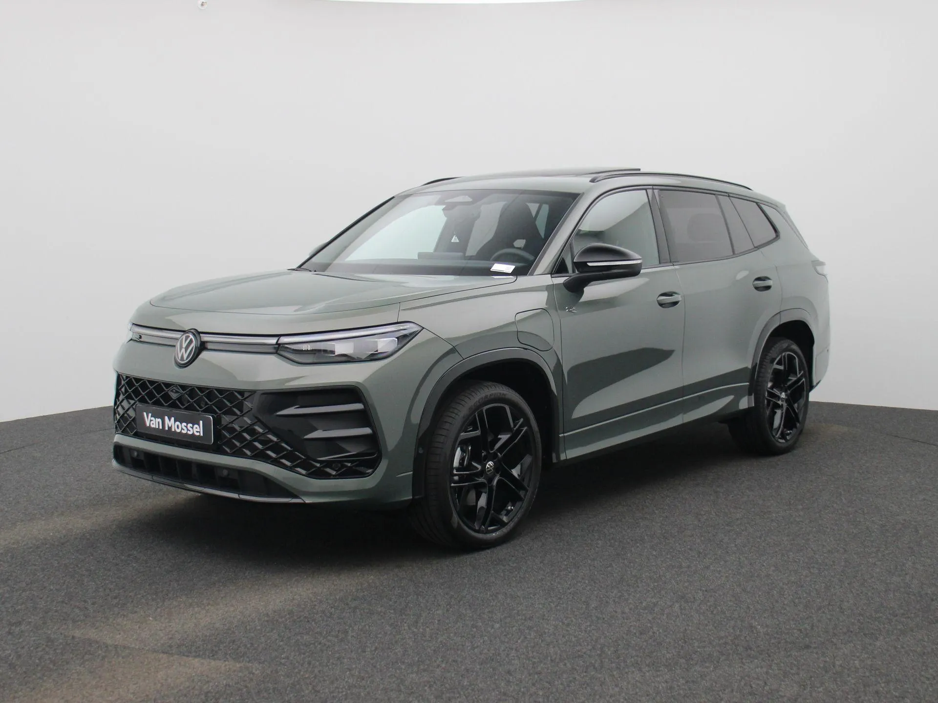 Volkswagen Tayron — foto 1