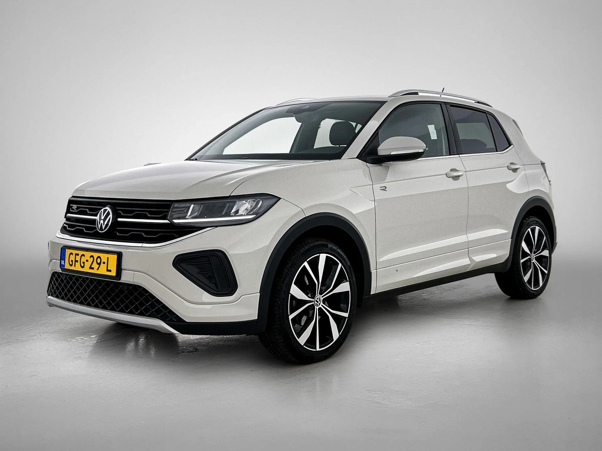 Volkswagen T-Cross — foto 1