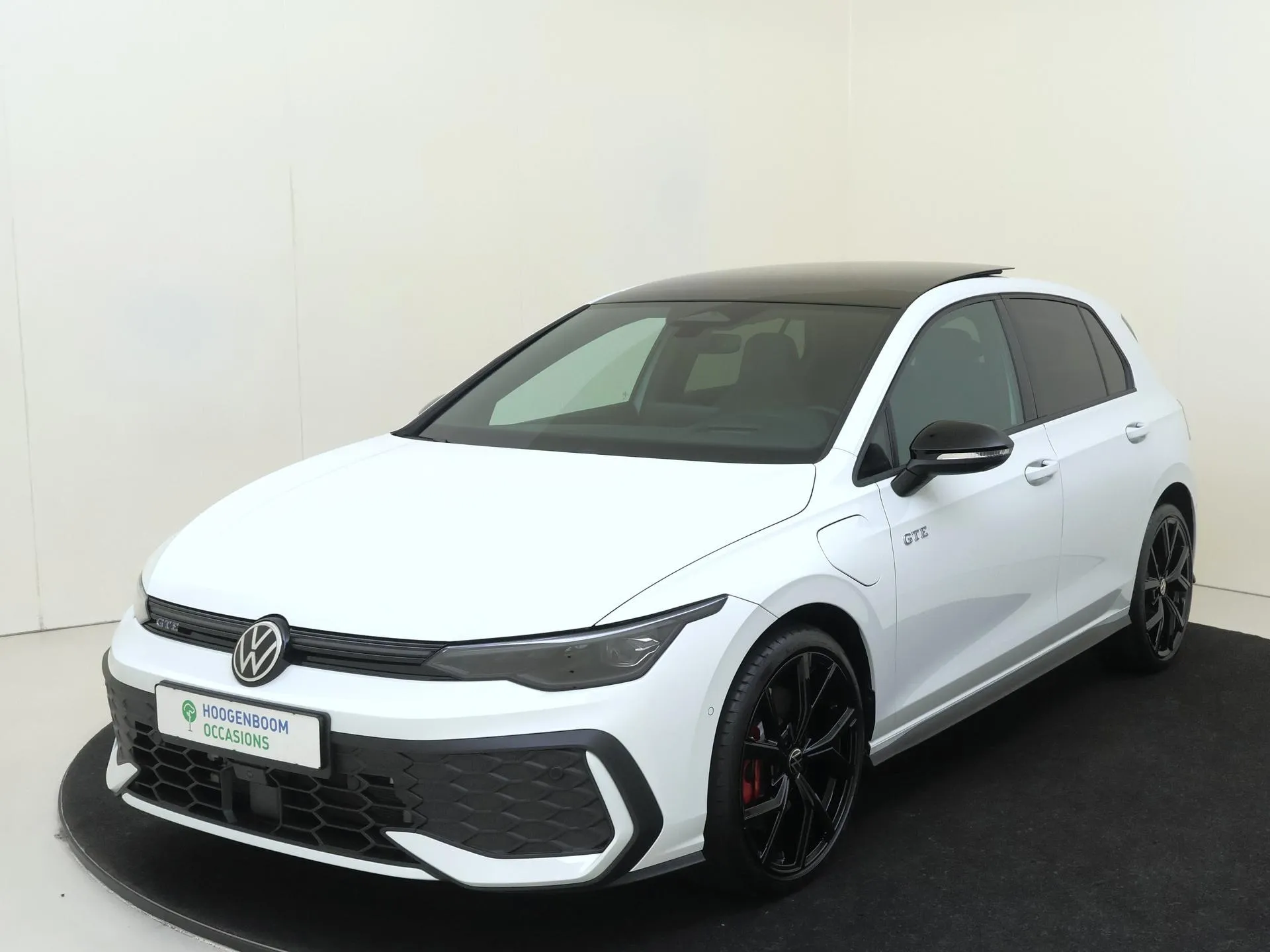 Volkswagen Golf — foto 1