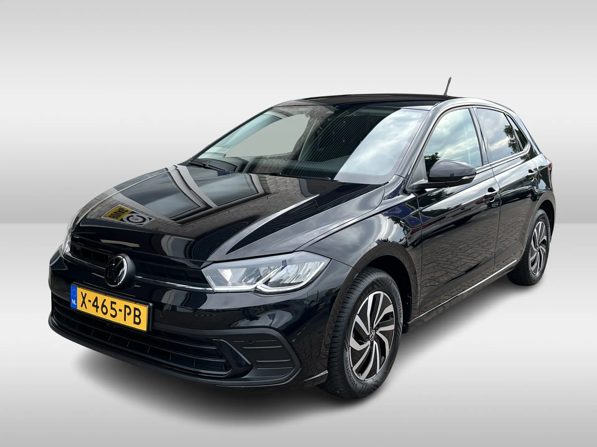 Volkswagen Polo — foto 1