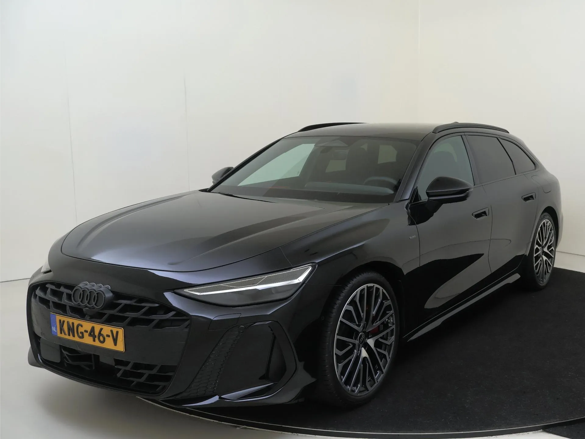 Audi A6 — foto 1