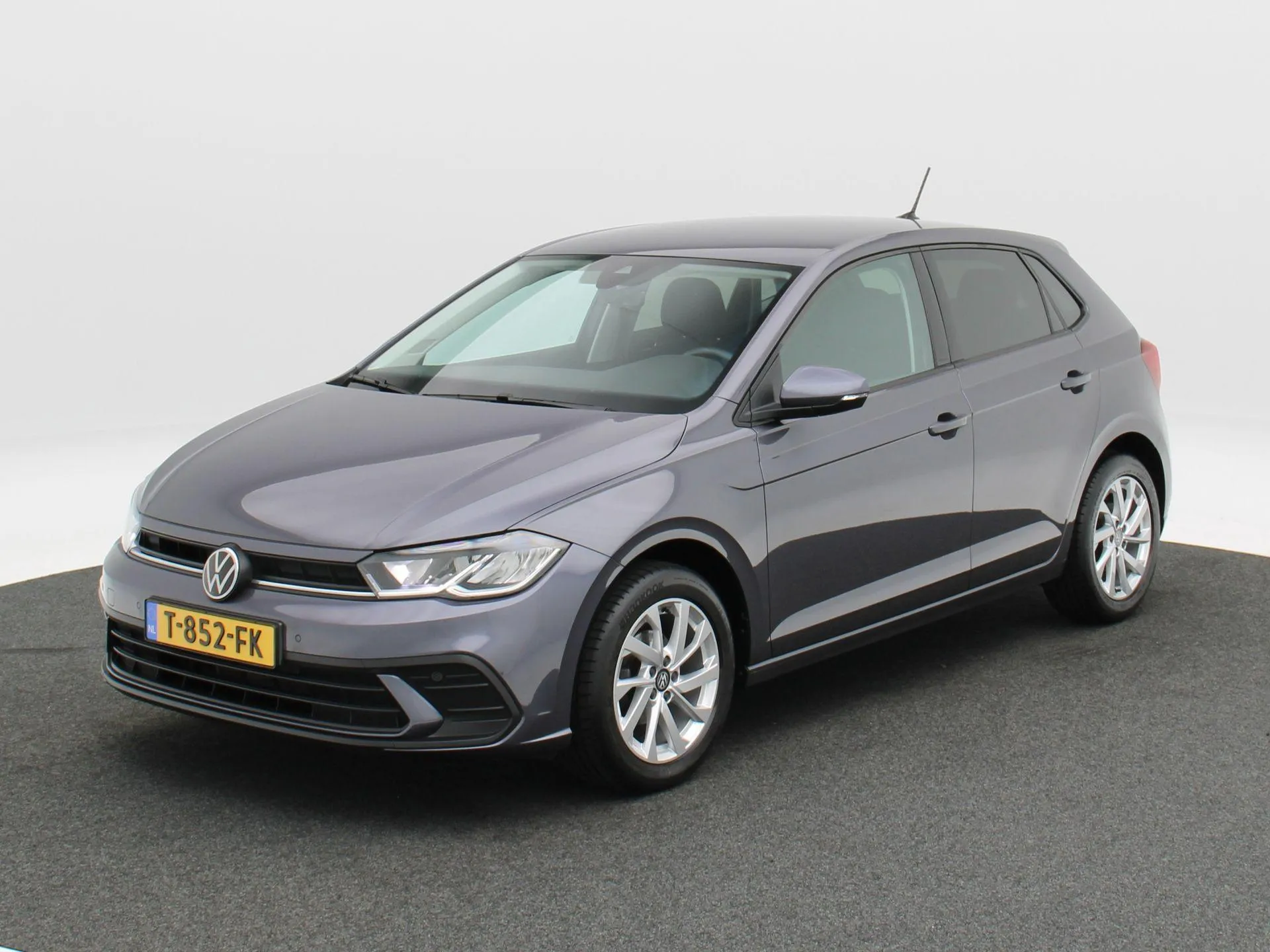 Volkswagen Polo — foto 1