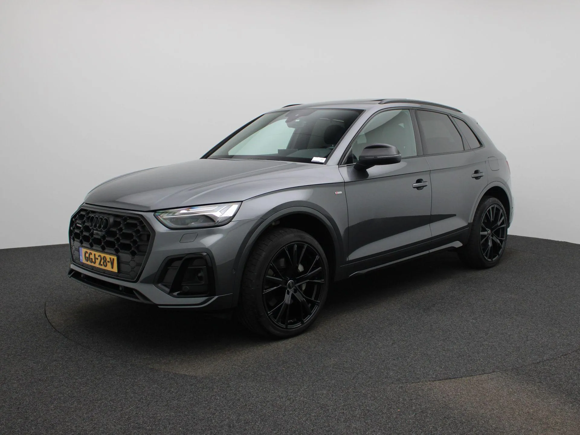 Audi Q5 — foto 1