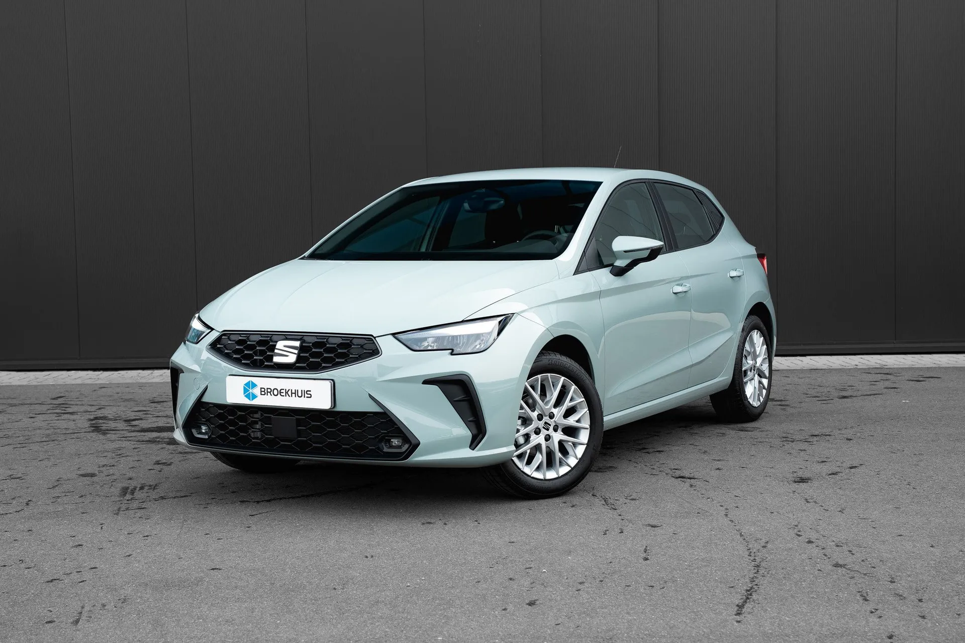 Seat Ibiza — foto 1