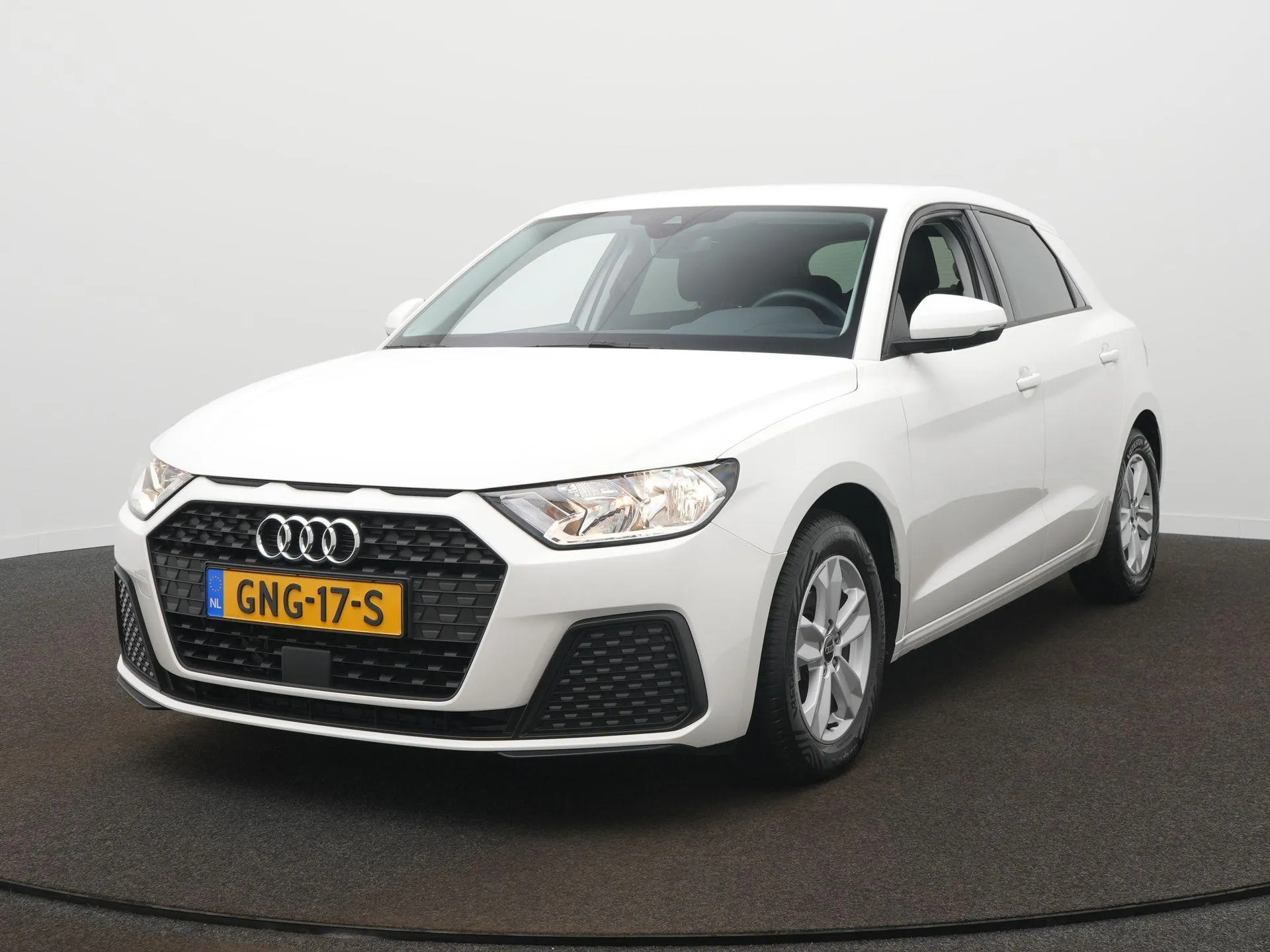 Audi A1 Sportback — foto 1