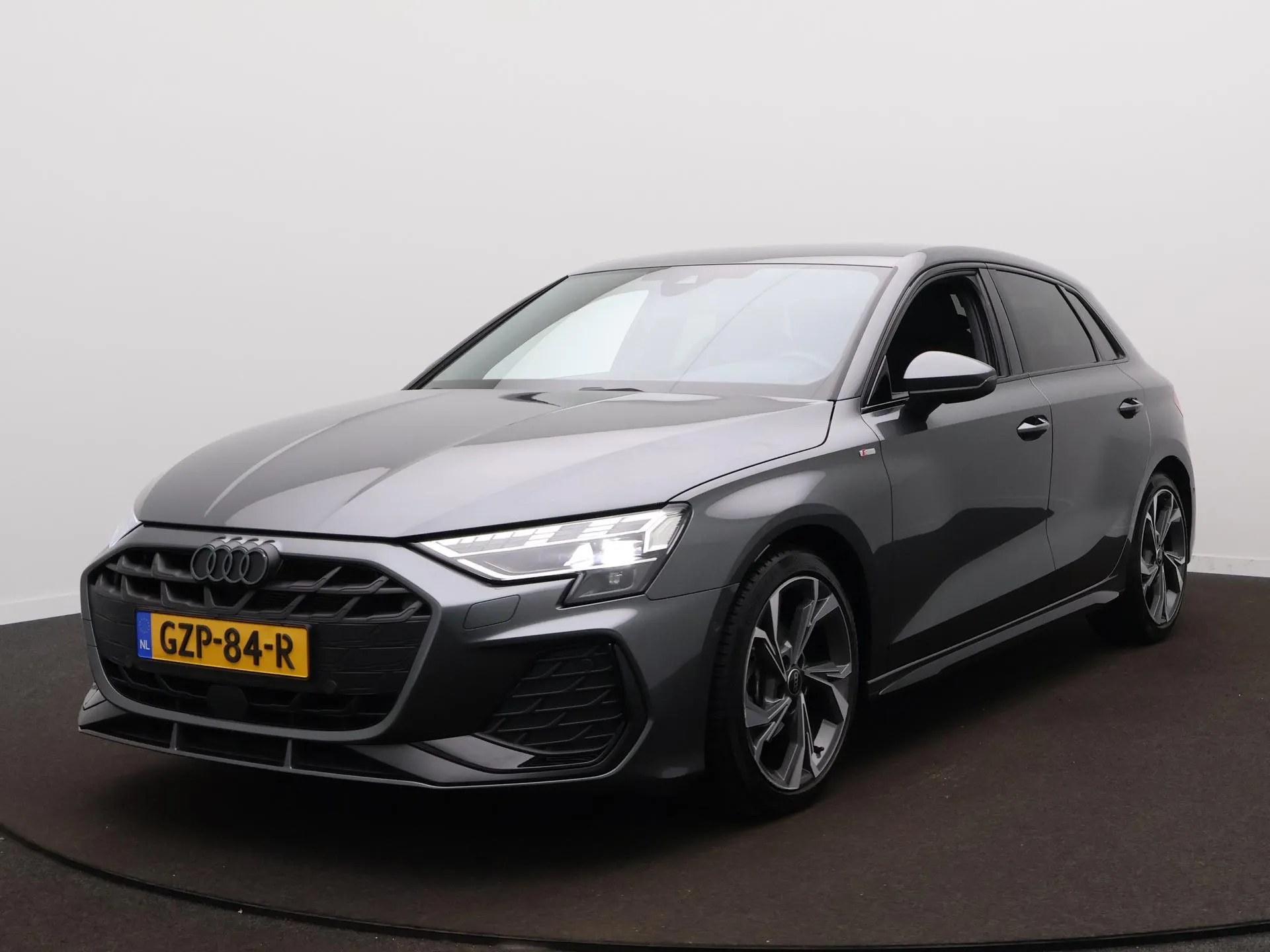 Audi A3 — foto 1