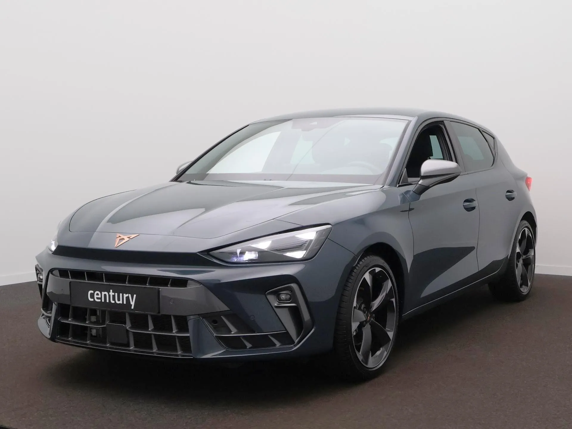 Cupra Leon — foto 1