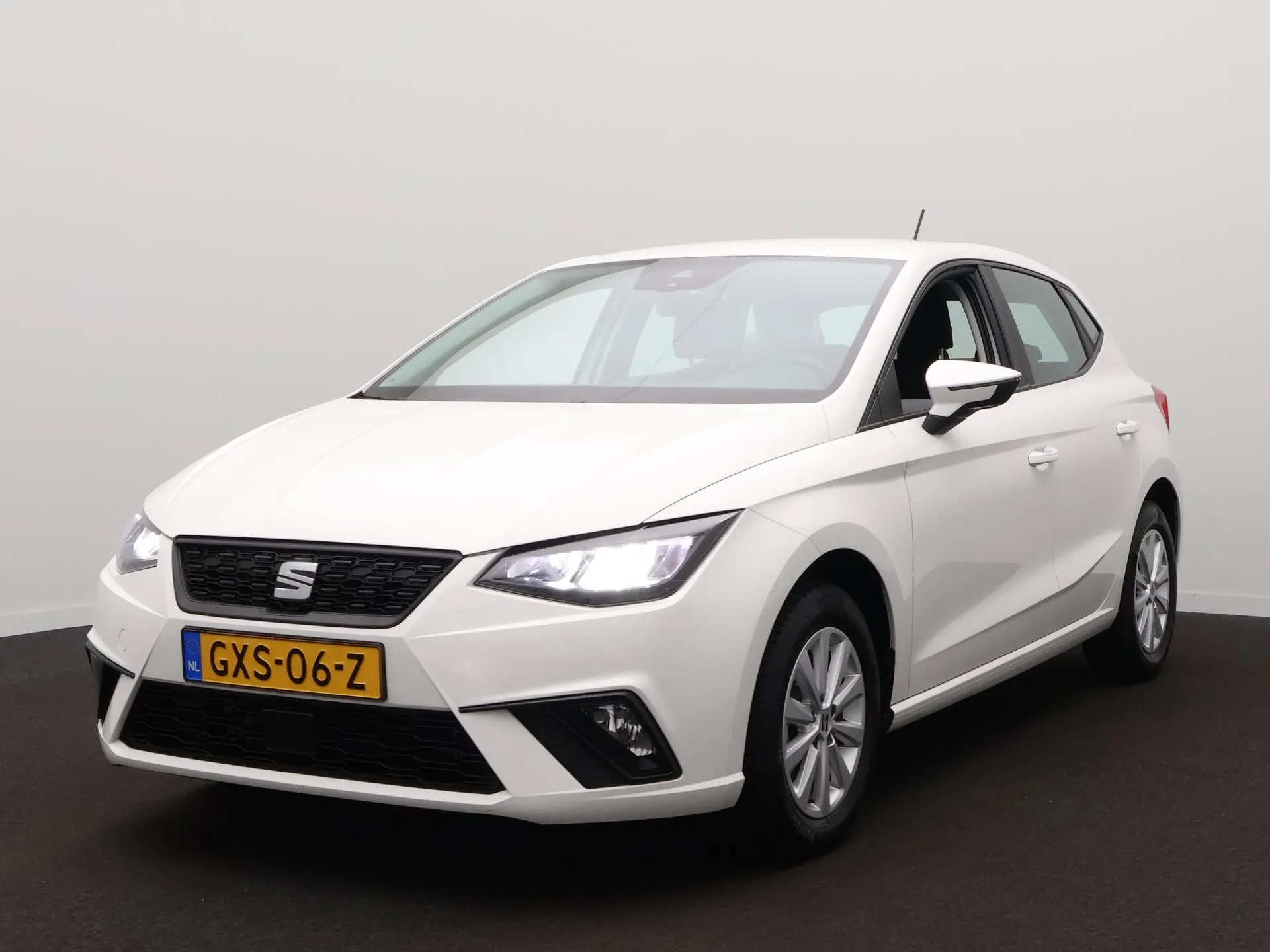 Seat Ibiza — foto 1