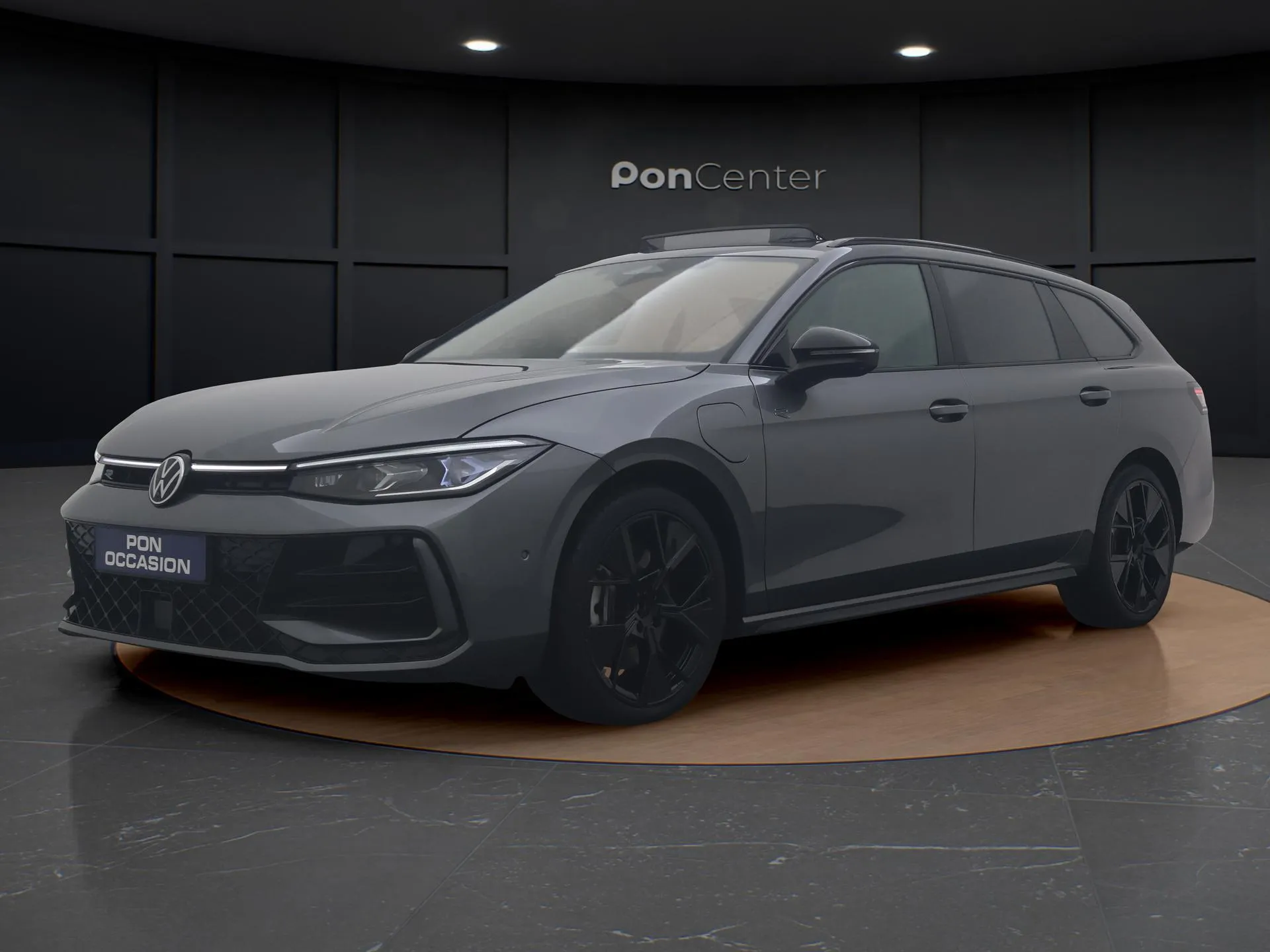 Volkswagen Passat — foto 1