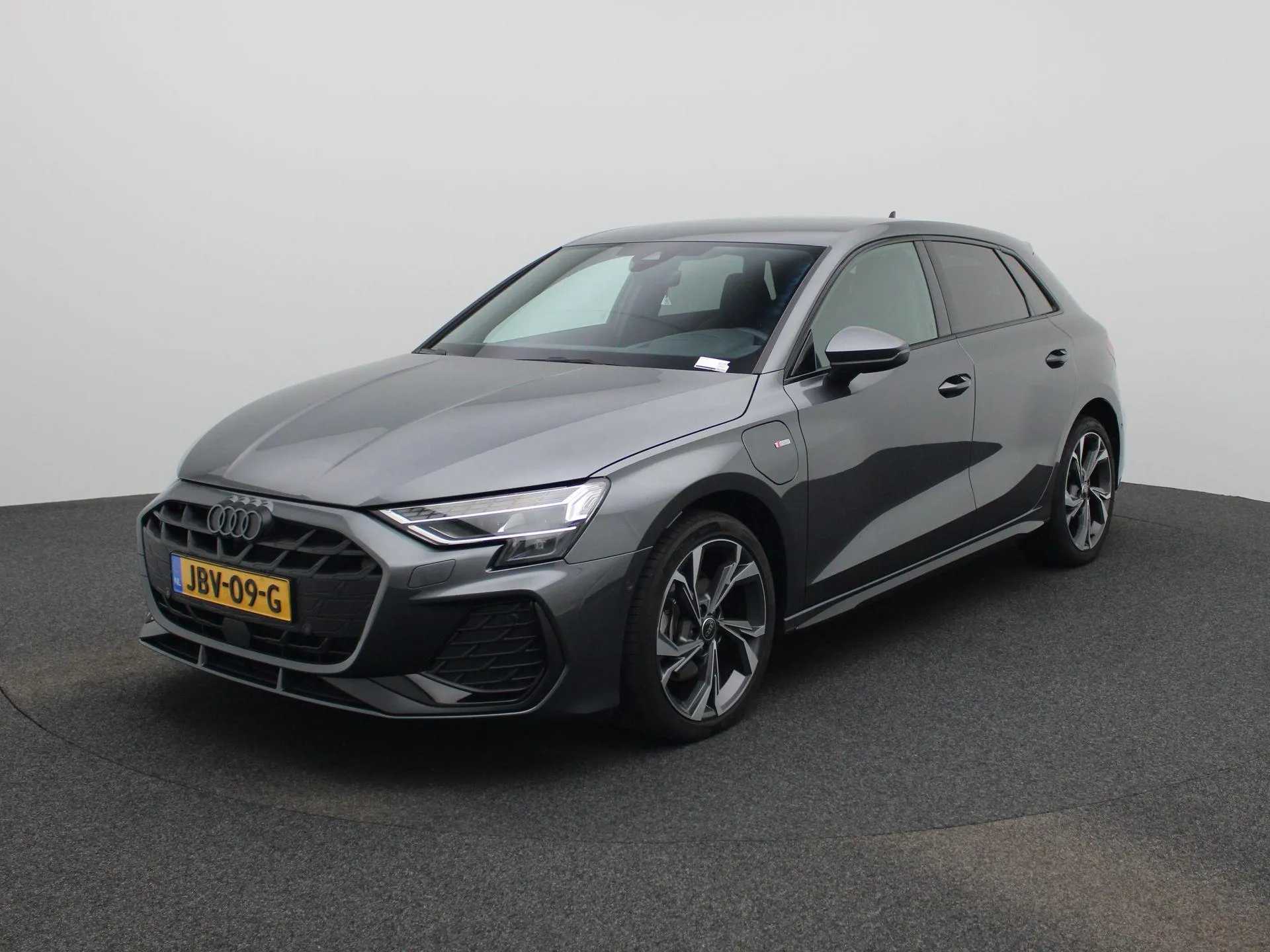 Audi A3 — foto 1