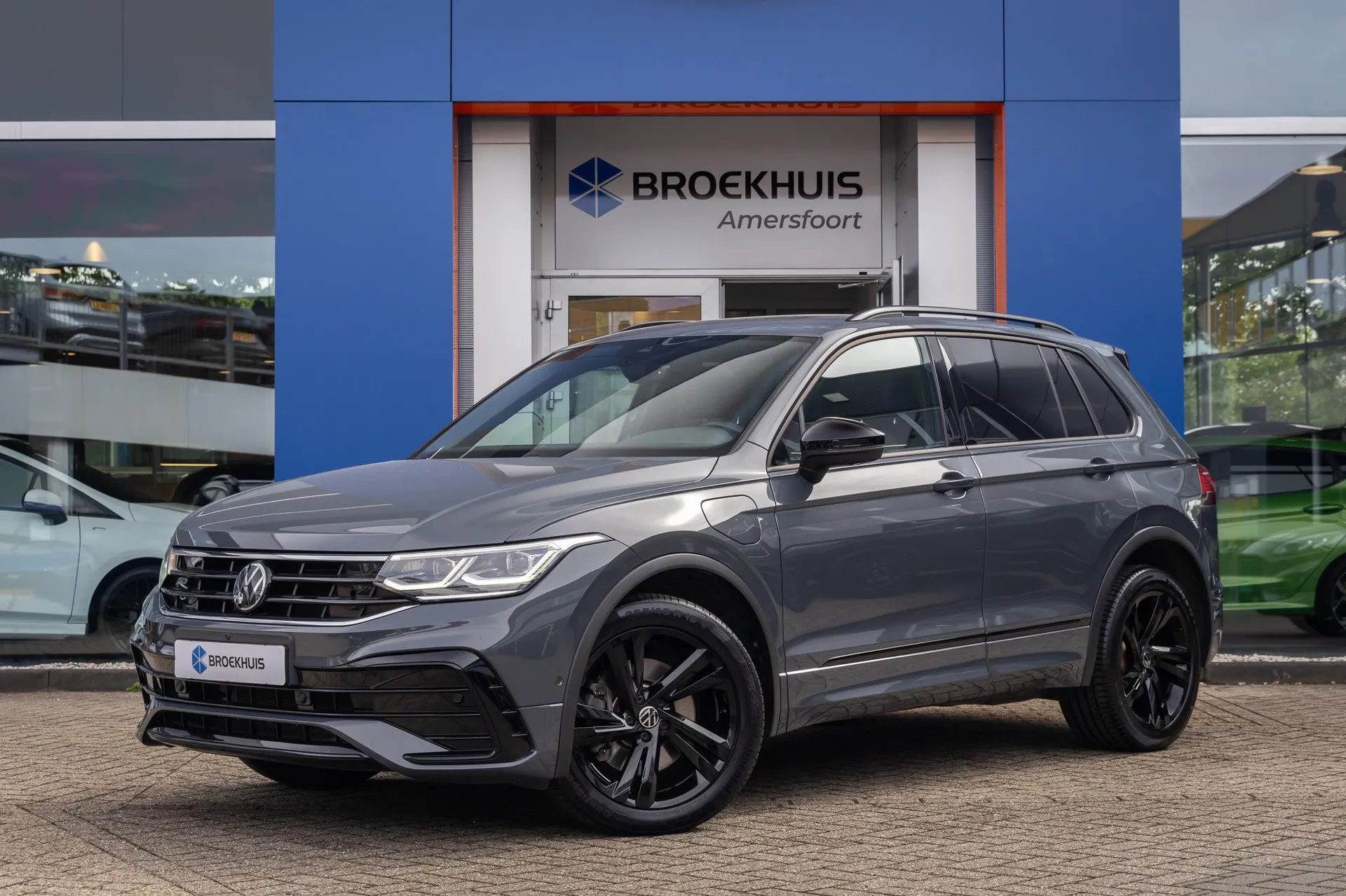 Volkswagen Tiguan — foto 1