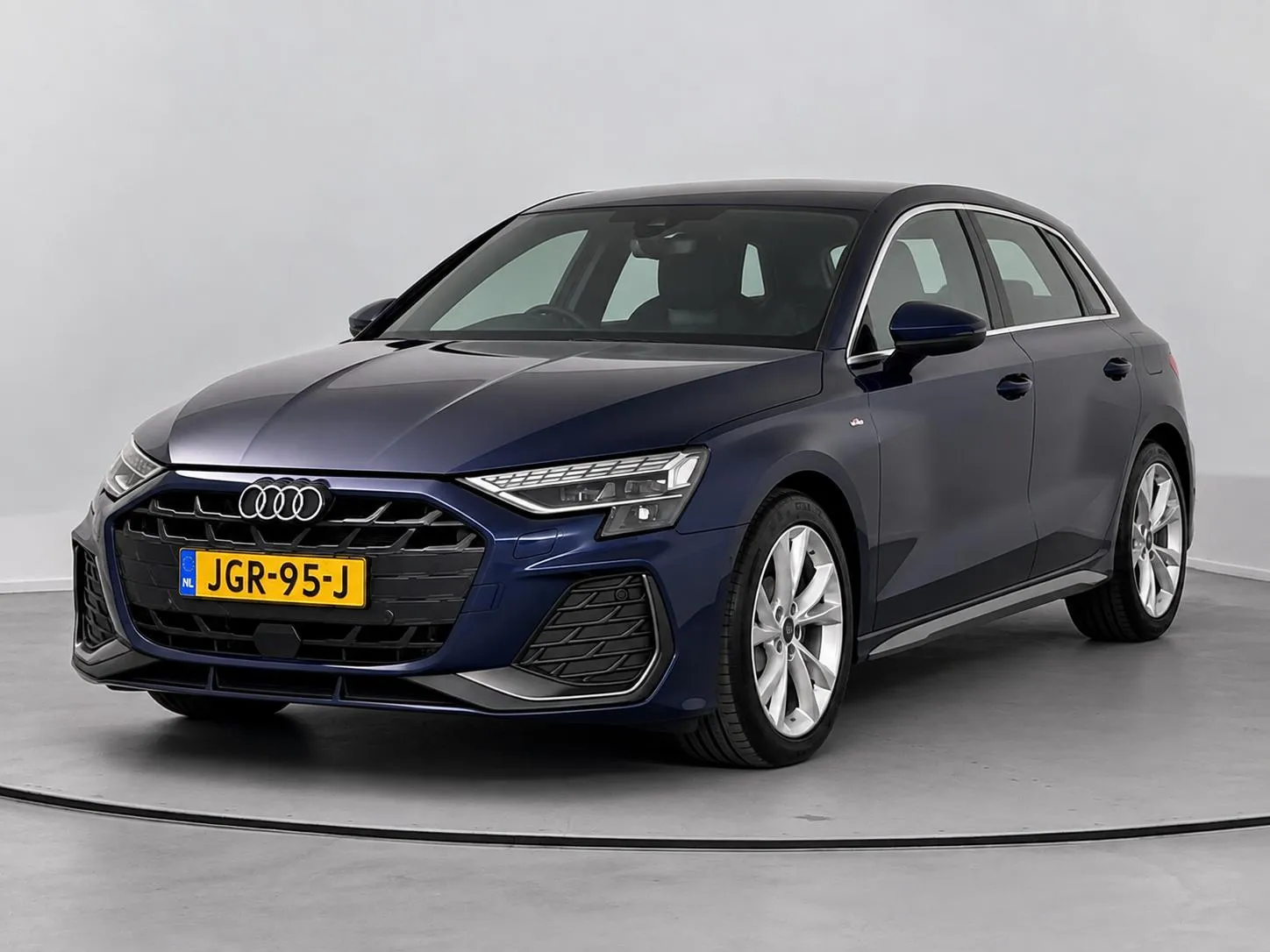 Audi A3 — foto 1