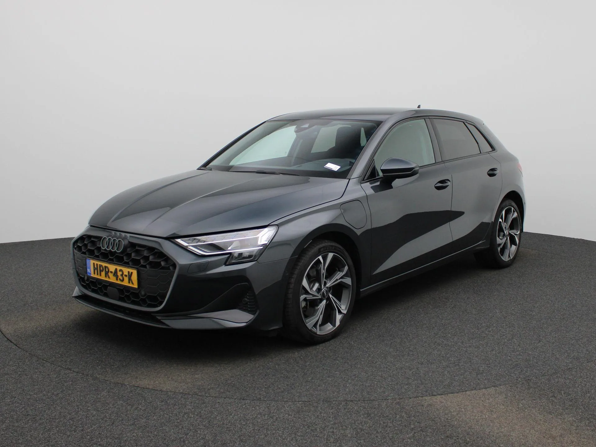 Audi A3 — foto 1