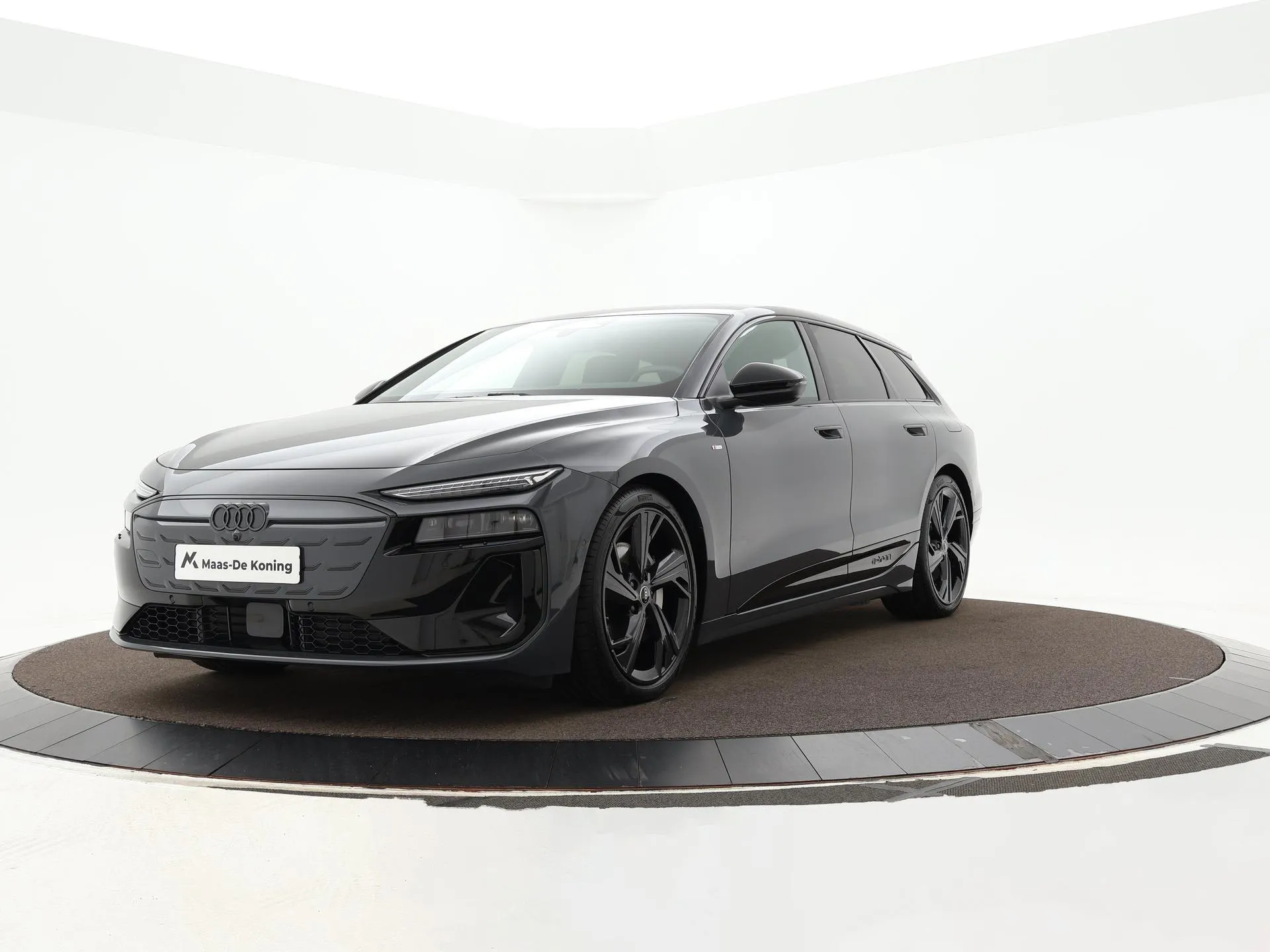 Audi A6 Avant e-tron — foto 1