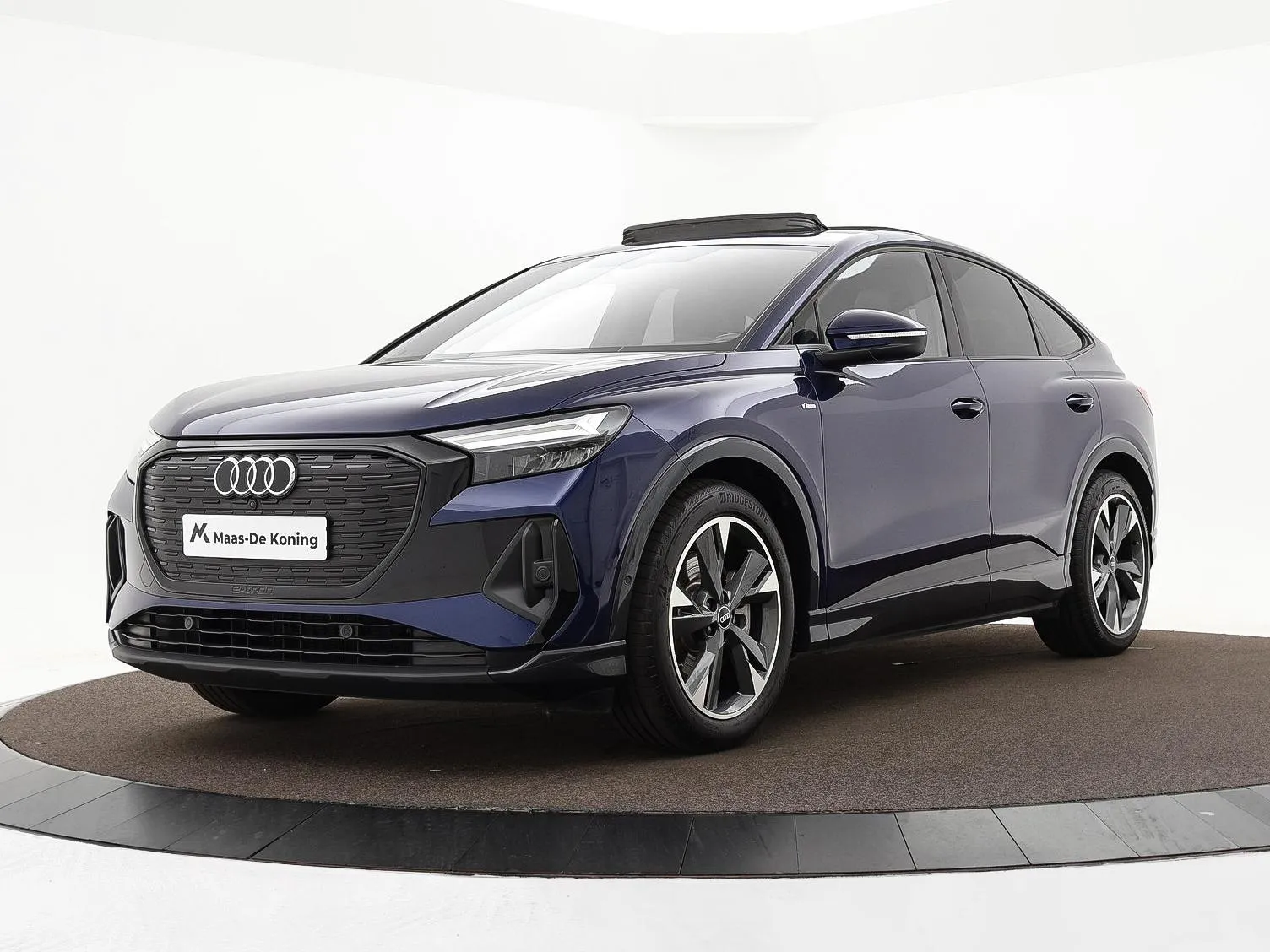 Audi Q4 Sportback e-tron — foto 1
