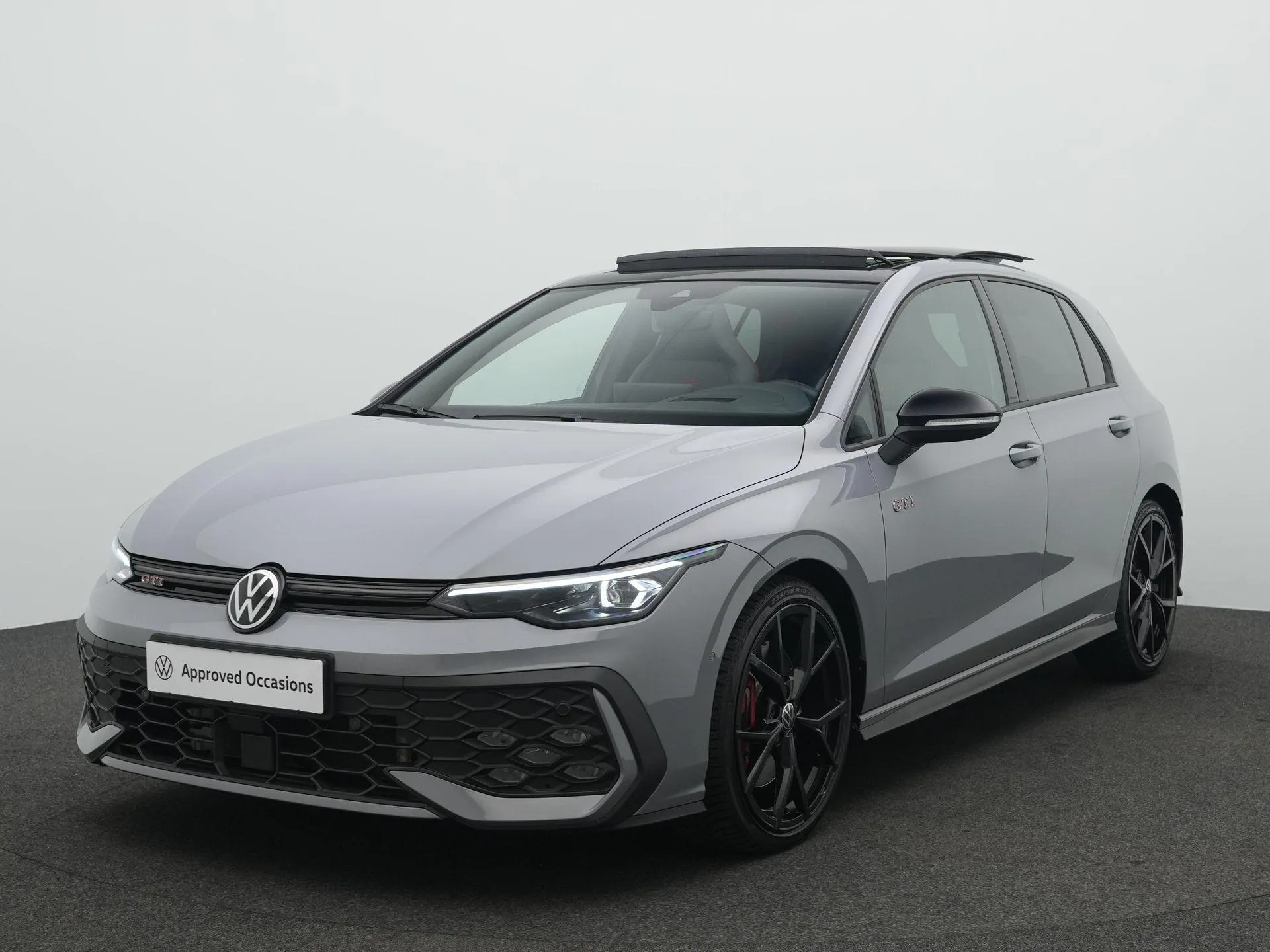 Volkswagen Golf — foto 1