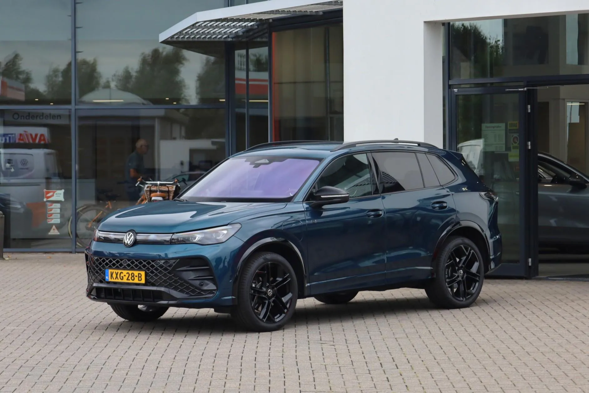Volkswagen Tiguan — foto 1