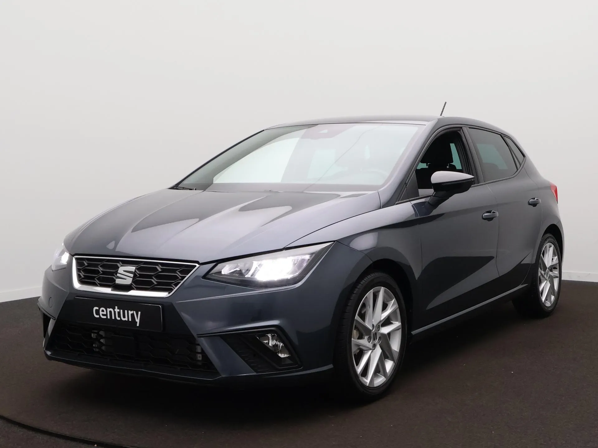 Seat Ibiza — foto 1