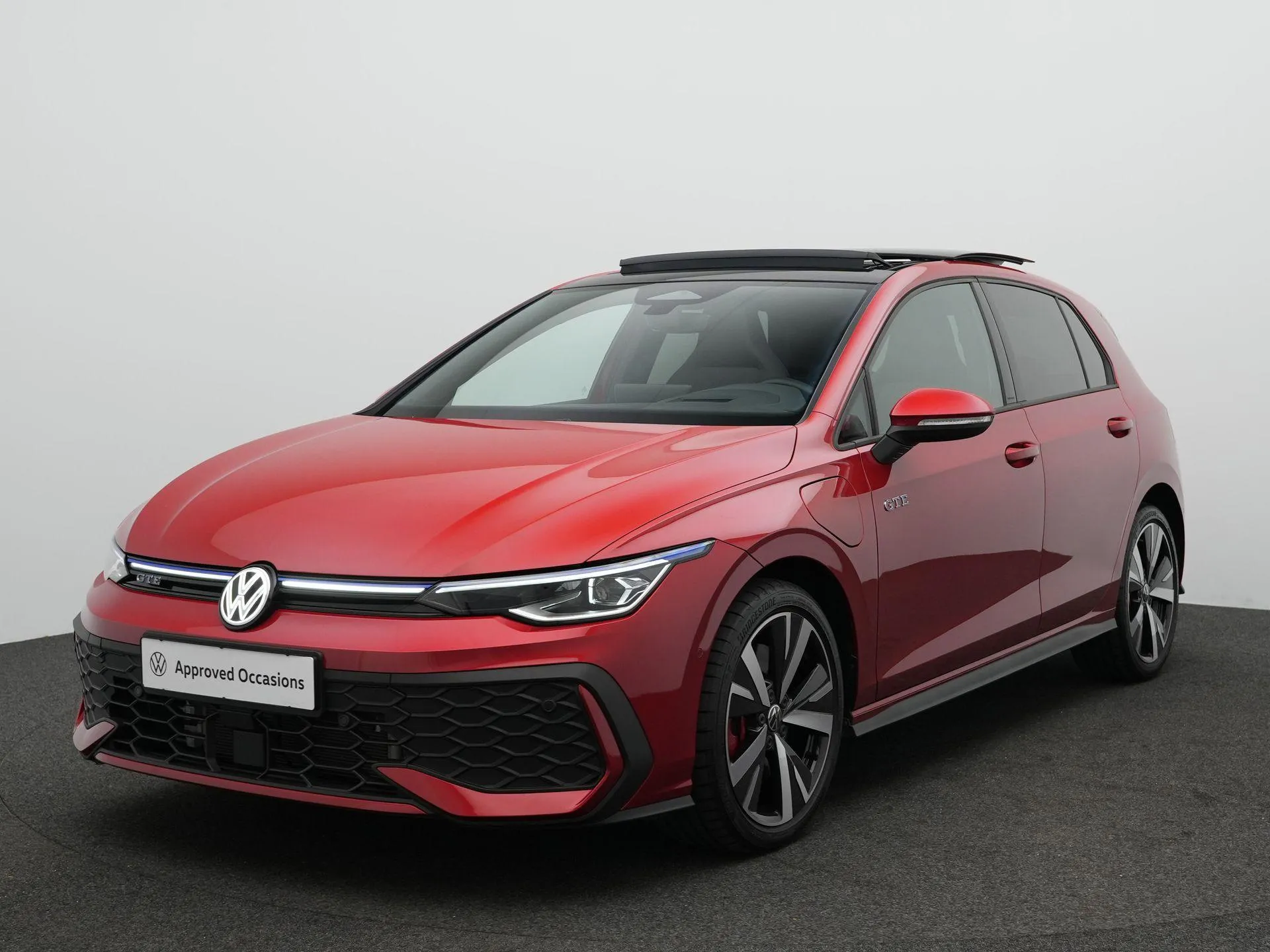 Volkswagen Golf — foto 1