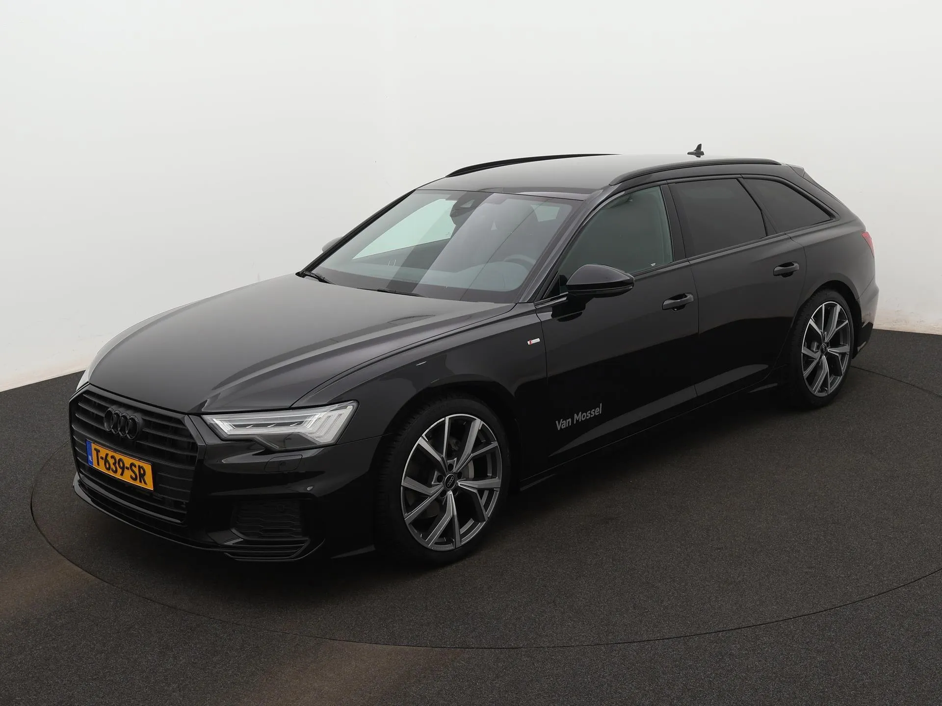 Audi A6 — foto 1