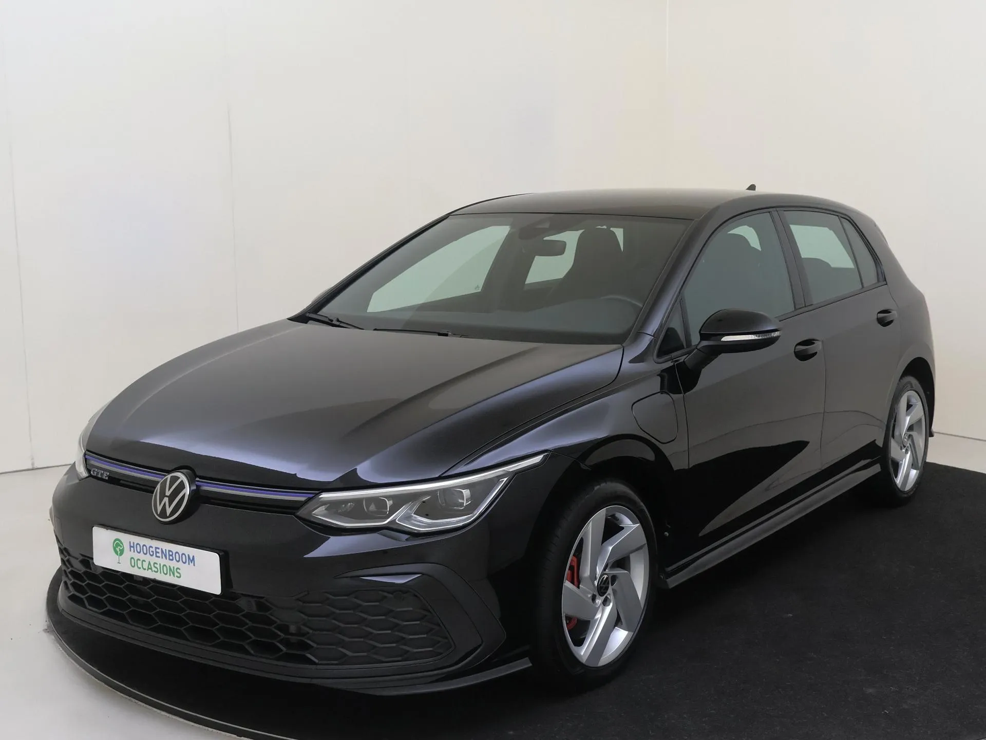 Volkswagen Golf — foto 1